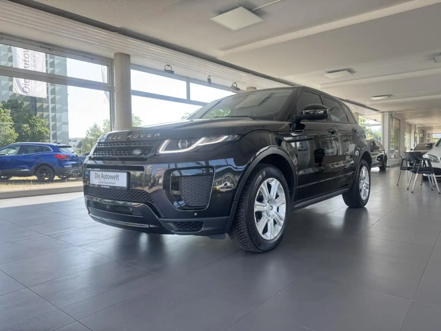 Land Rover Range Rover Evoque SE Dynamic 2.0 TDI NAVI AUT Noir - 2