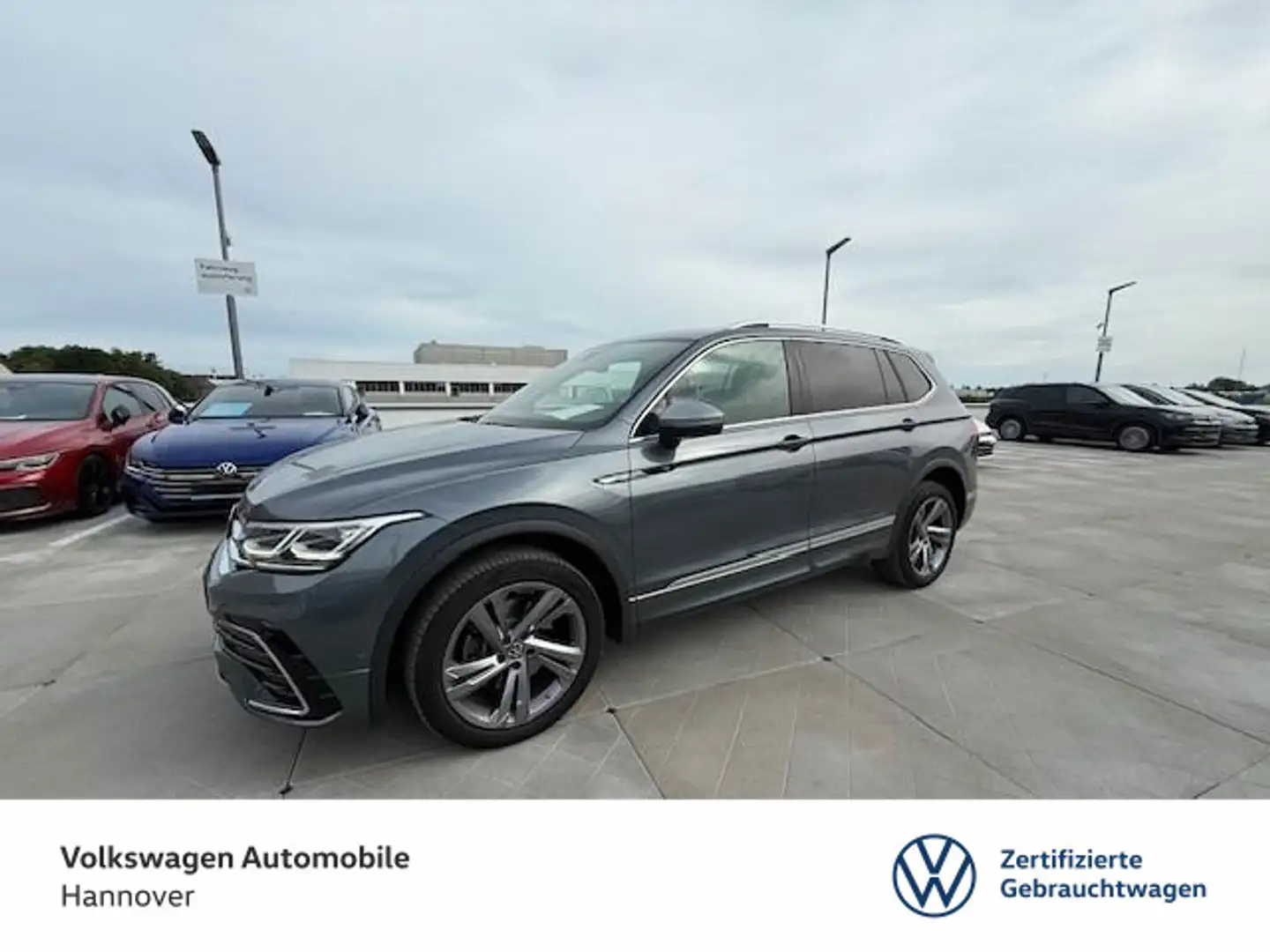 Volkswagen Tiguan Allspace 2.0 TDI 4-Motion R-Line Navi AHK Silber - 1