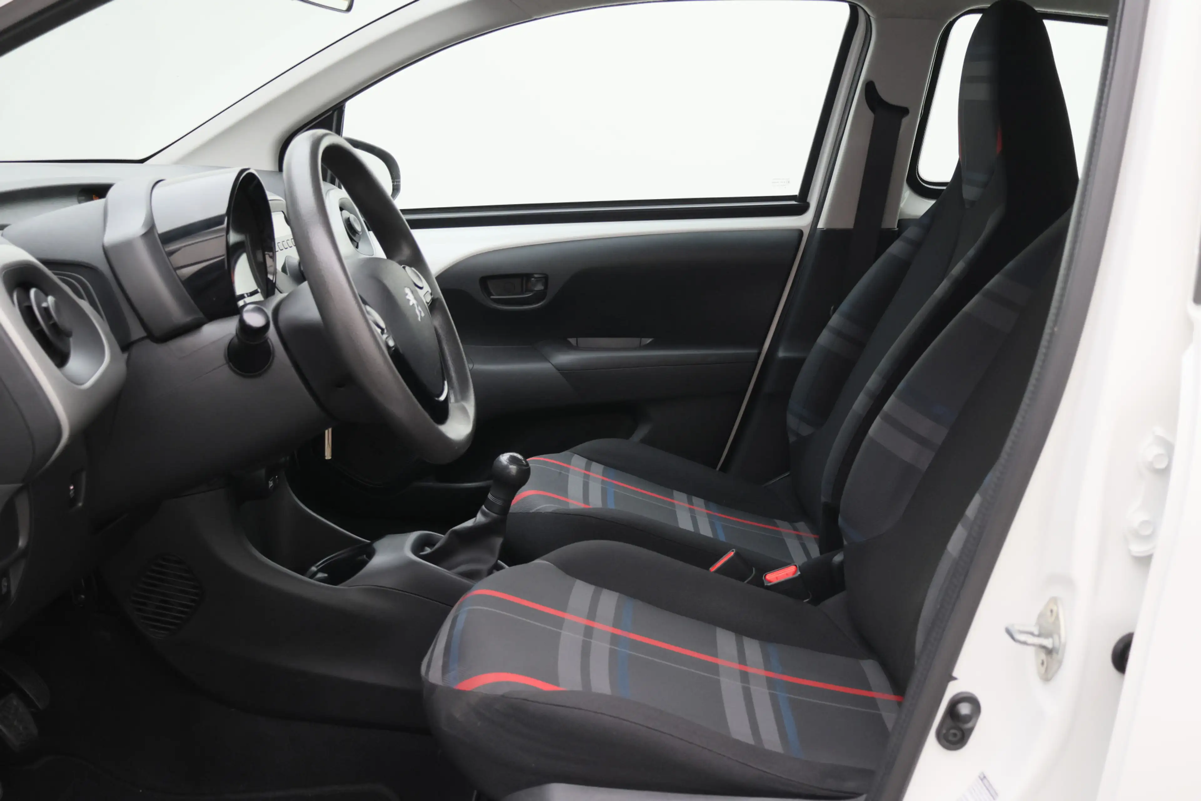 Peugeot 108 1.0 e-VTi Active 5-Deurs, Airco, Bluetooth, Elektr — photo 11