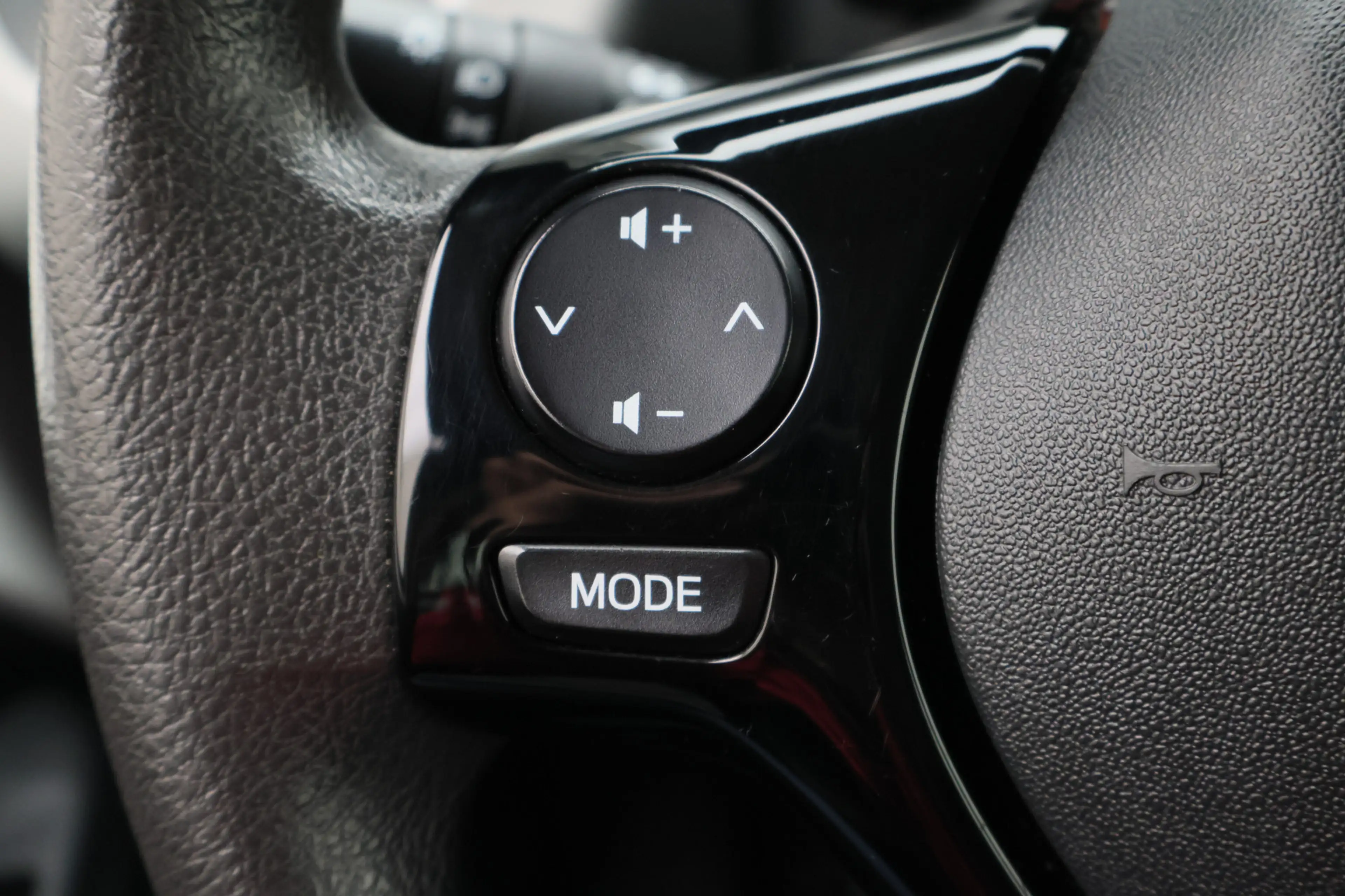 Peugeot 108 1.0 e-VTi Active 5-Deurs, Airco, Bluetooth, Elektr — photo 31