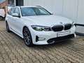 BMW 320 d*TOUR*LCProf*SPORT LINE*ACC*KAMERA*LED Weiß - thumbnail 2