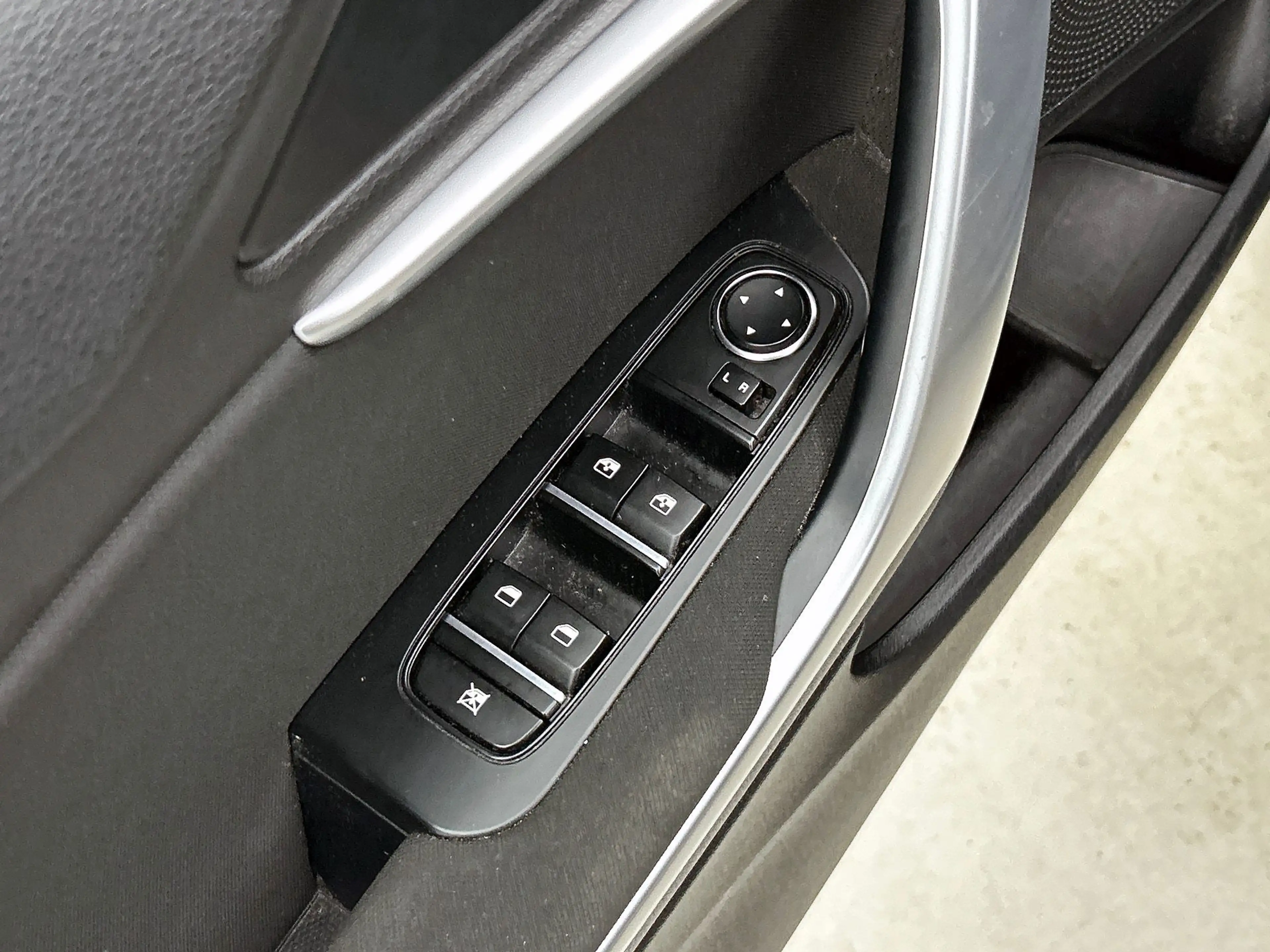 Kia Ceed SW / cee'd SW Sportswagon 1.0 T-GDi DynamicLine | Cruise control — photo 33