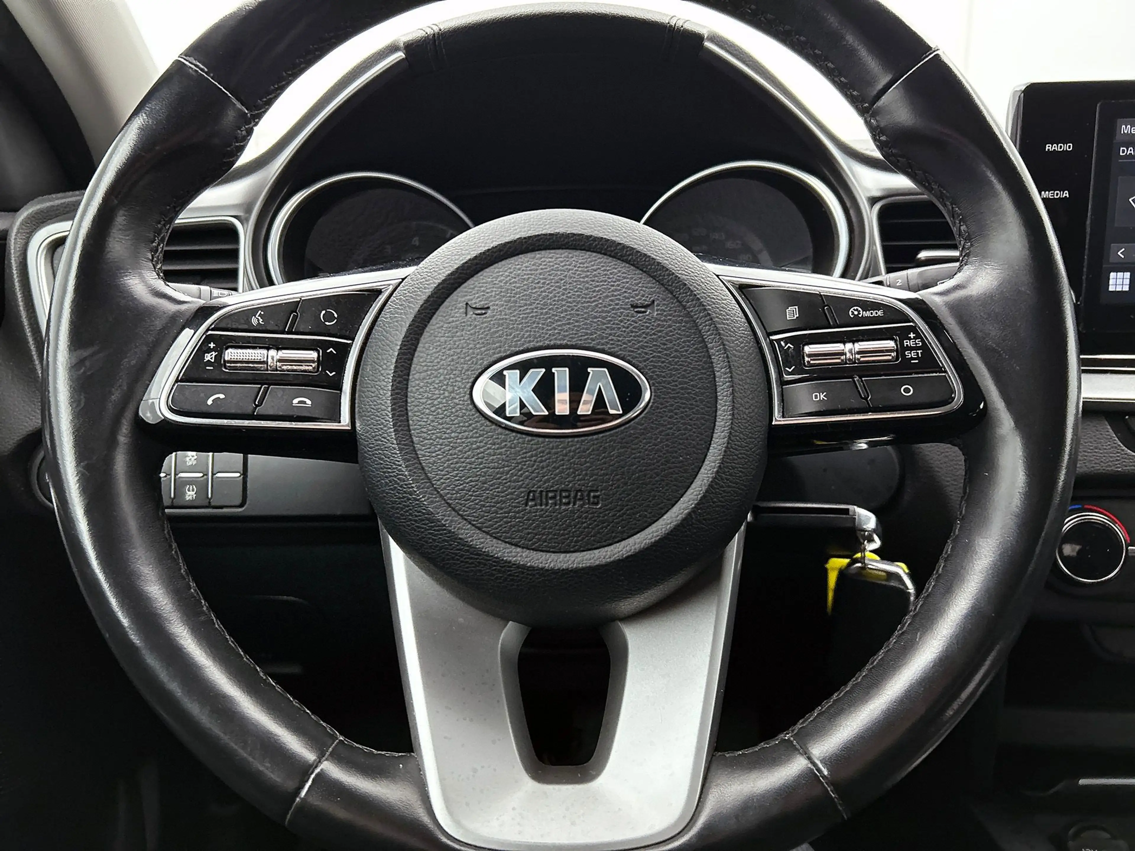 Kia Ceed SW / cee'd SW Sportswagon 1.0 T-GDi DynamicLine | Cruise control — photo 15