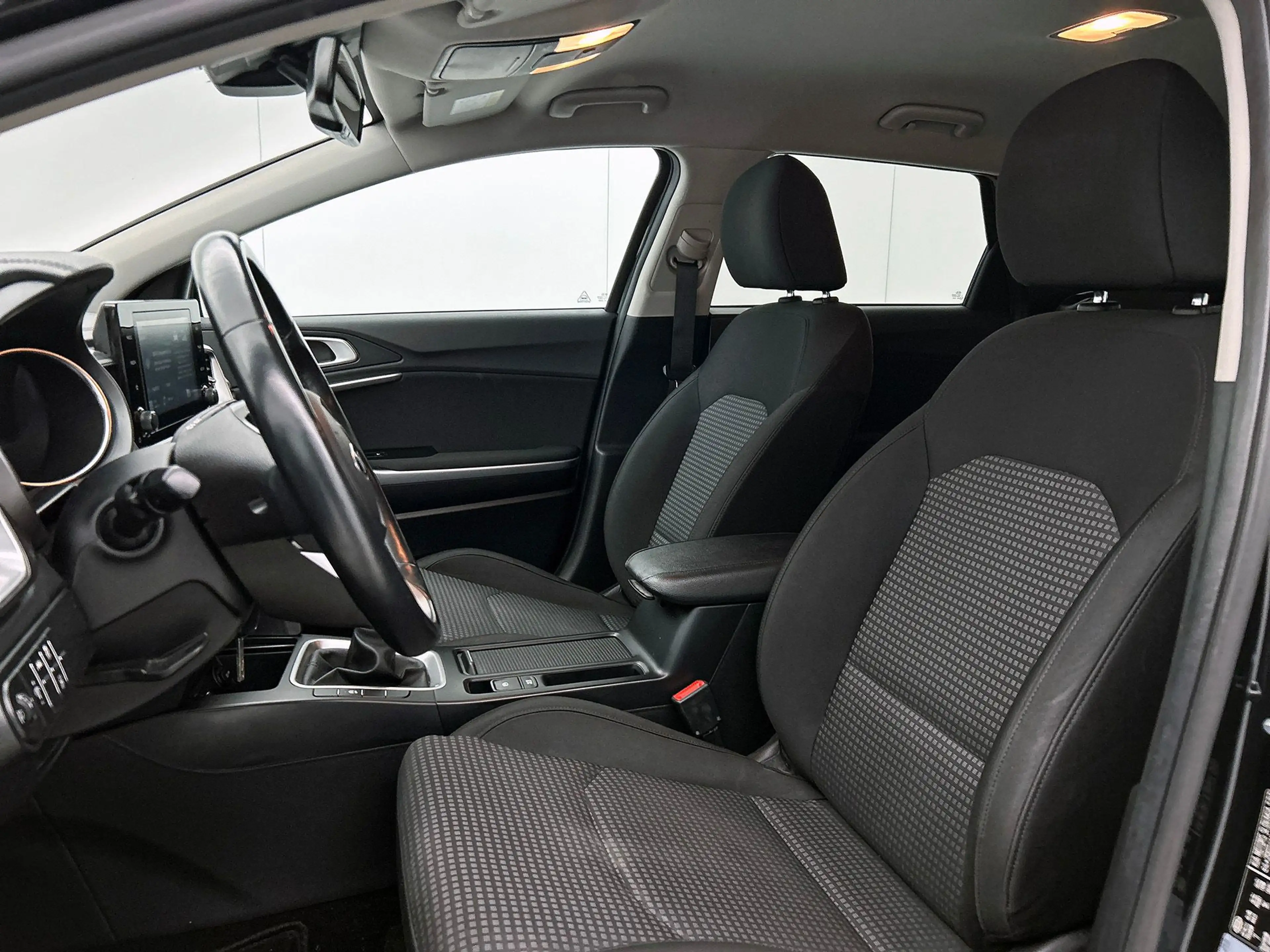 Kia Ceed SW / cee'd SW Sportswagon 1.0 T-GDi DynamicLine | Cruise control — photo 4