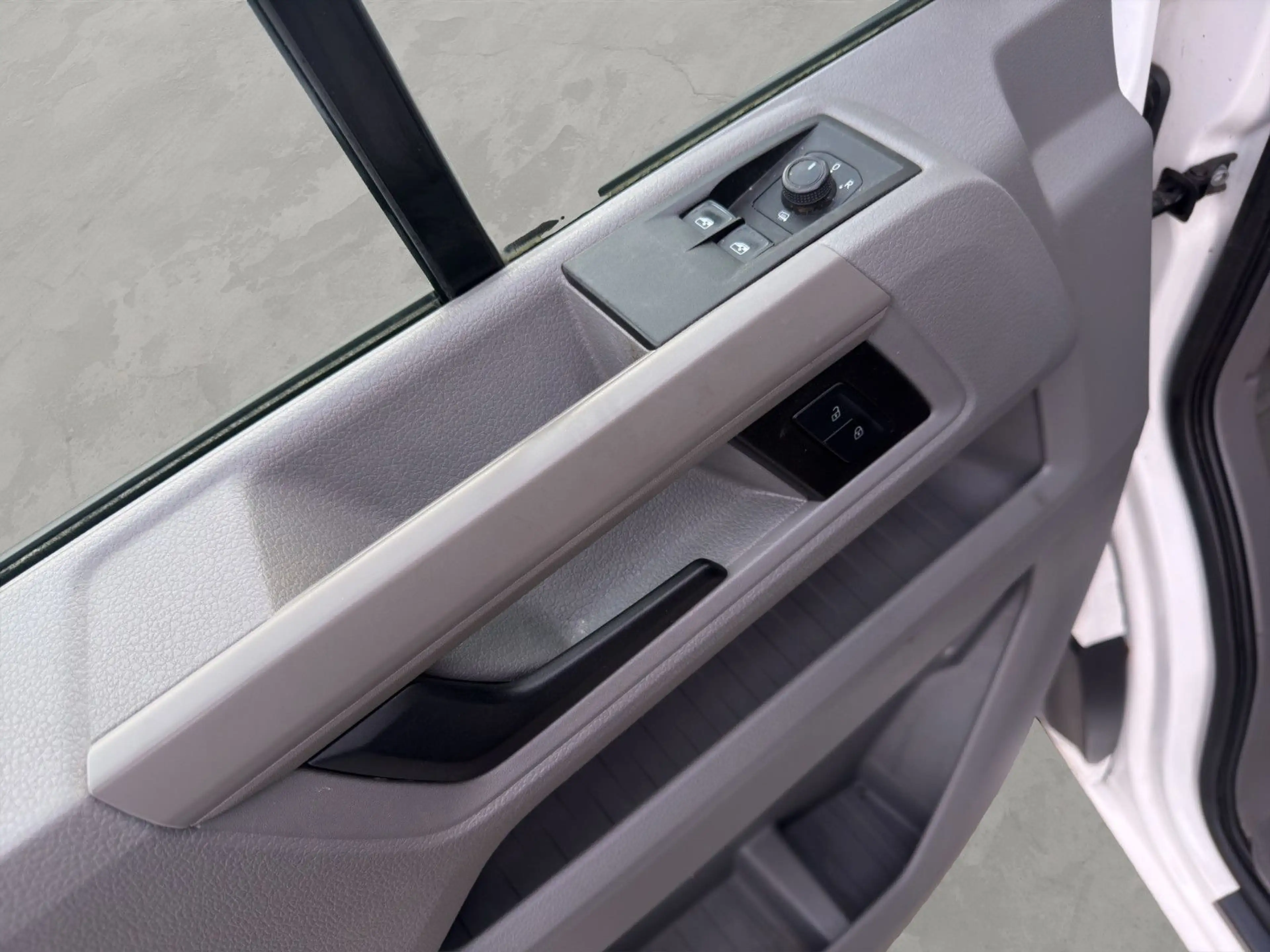 Volkswagen Crafter Maxi 35TDI lück.Scheckheft TÜV+Insp NEU — photo 13