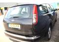 Ford Focus Wagon 1.6-16V Futura Zwart - thumbnail 4
