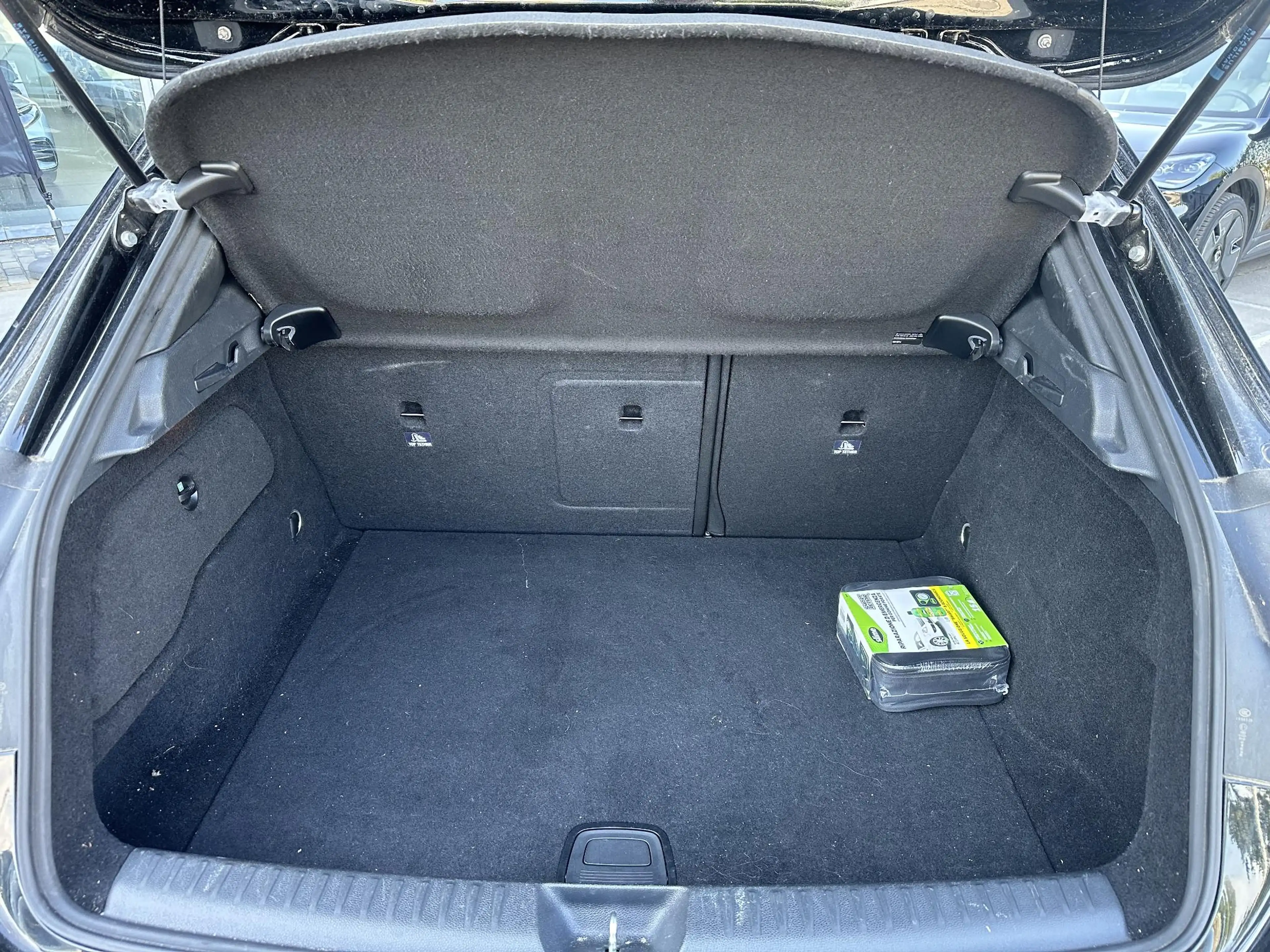 Mercedes-Benz GLA 220 Klasse GLA CDI 125kW 4MATIC AMG Line — photo 14