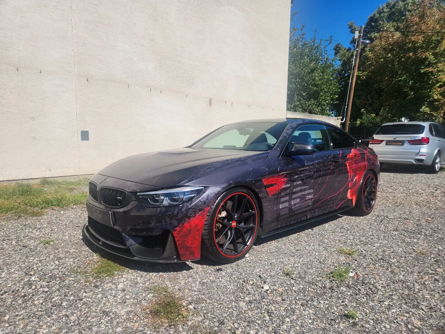 BMW M4 Carbon Schwarz - 1