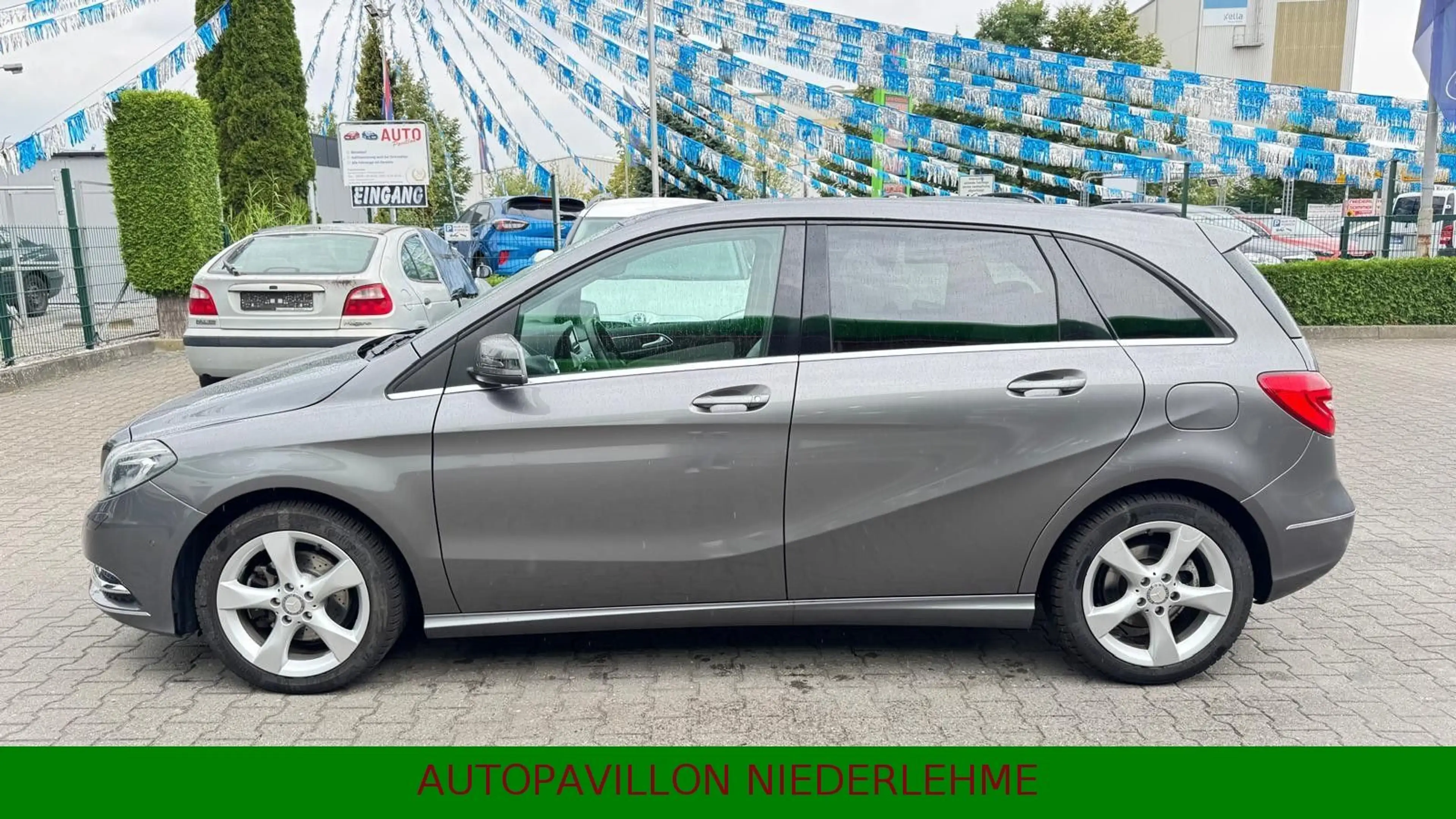Mercedes-Benz B 200 *Klima*Navi*Totwinkel*Allwetter*HU &Öl Neu*
