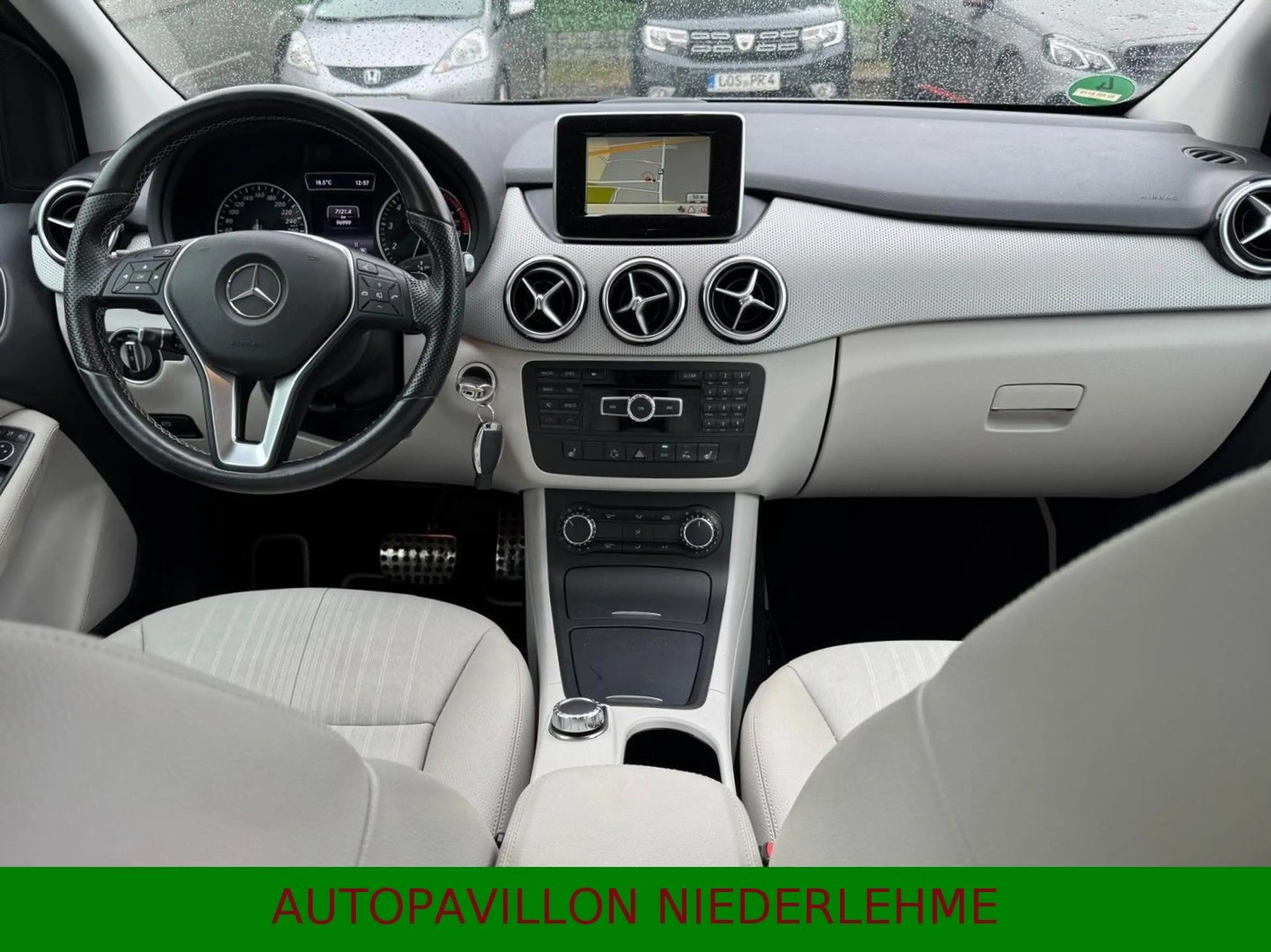 Mercedes-Benz B 200 *Klima*Navi*Totwinkel*Allwetter*HU &Öl Neu* — photo 8