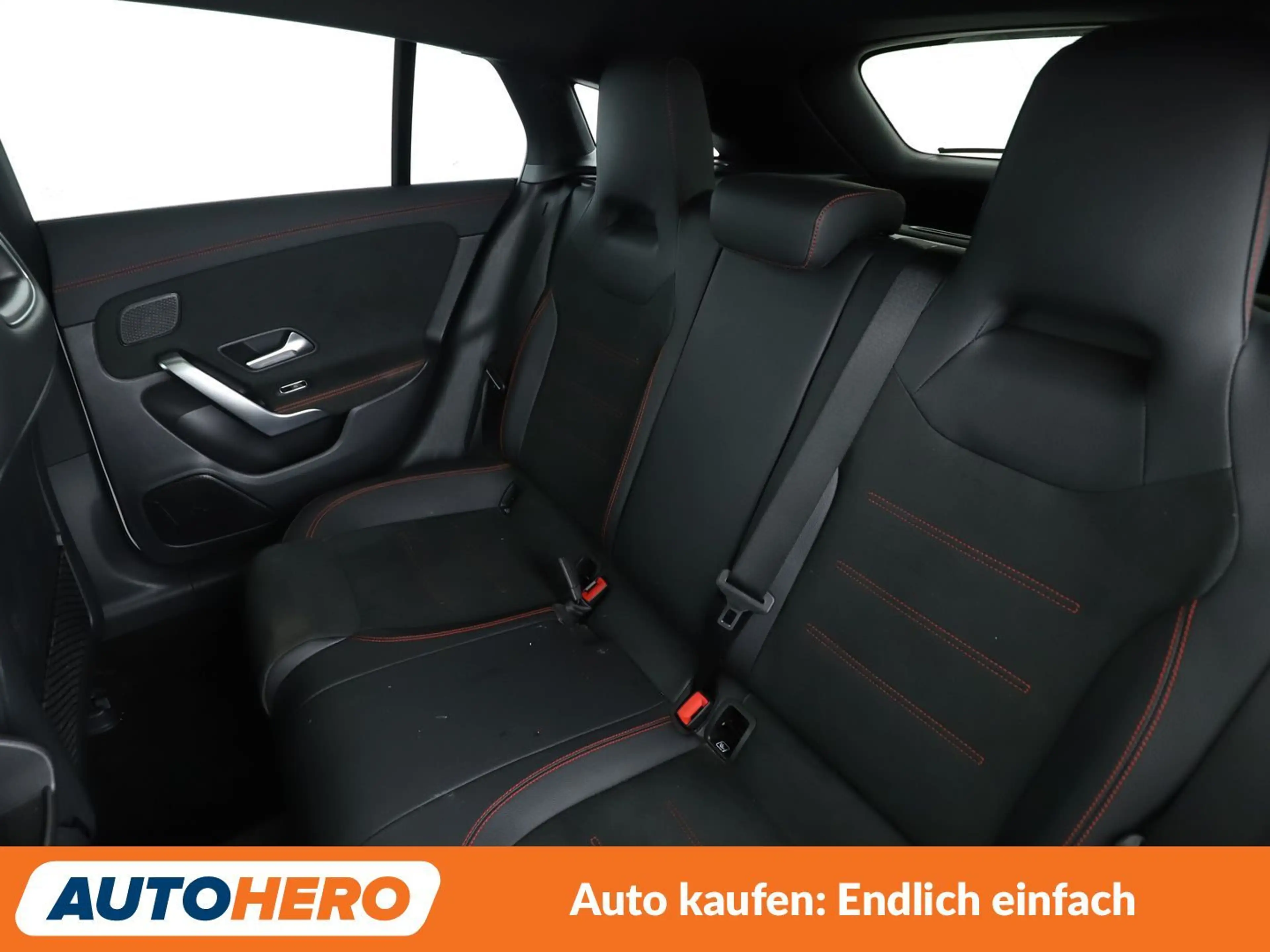 Mercedes-Benz CLA 200 CLA 200 d Shooting Brake AMG Line Aut.*NAVI*LED* — photo 14
