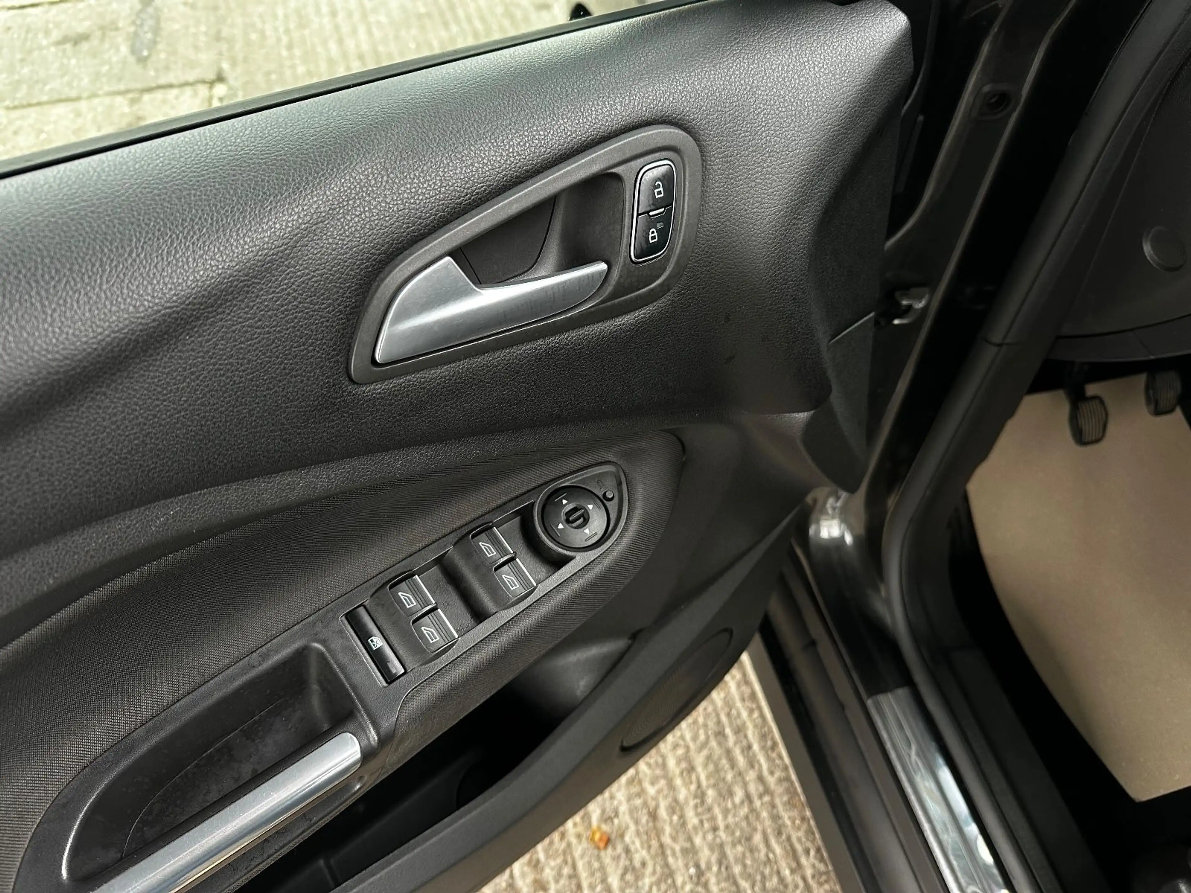 Ford C-Max C-MAX Cool & Connect "HU/AU+Service+Garantie" — photo 11