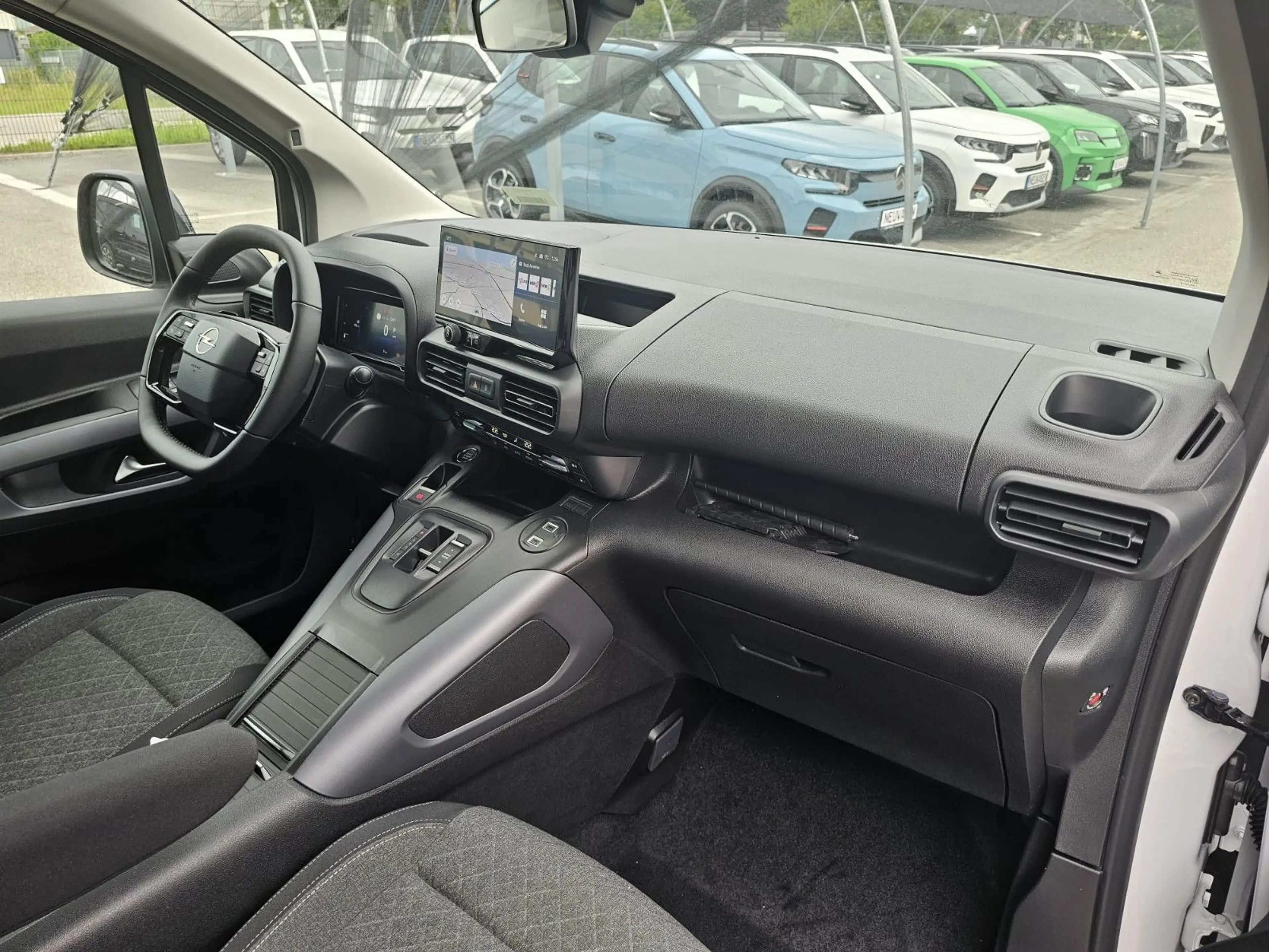 Opel Combo 1.5 Diesel Automatik Edition 5-Sitzer*PKW* — photo 11