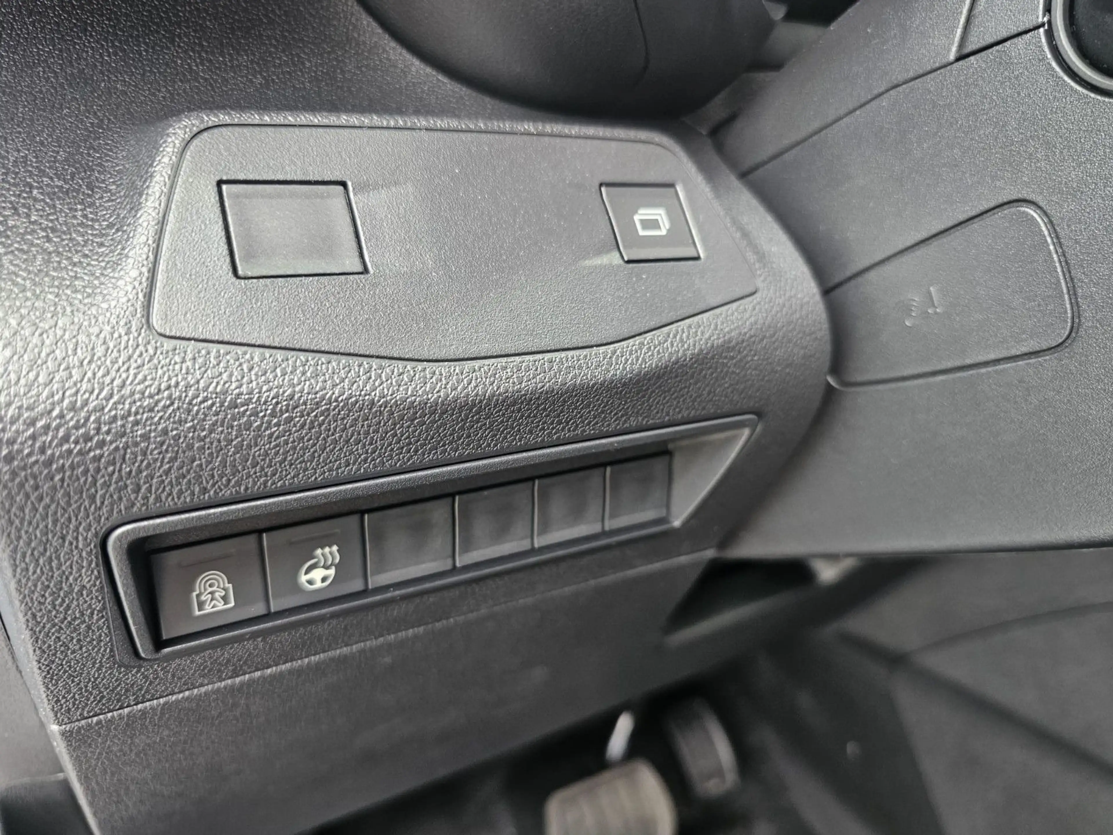 Opel Combo 1.5 Diesel Automatik Edition 5-Sitzer*PKW* — photo 15