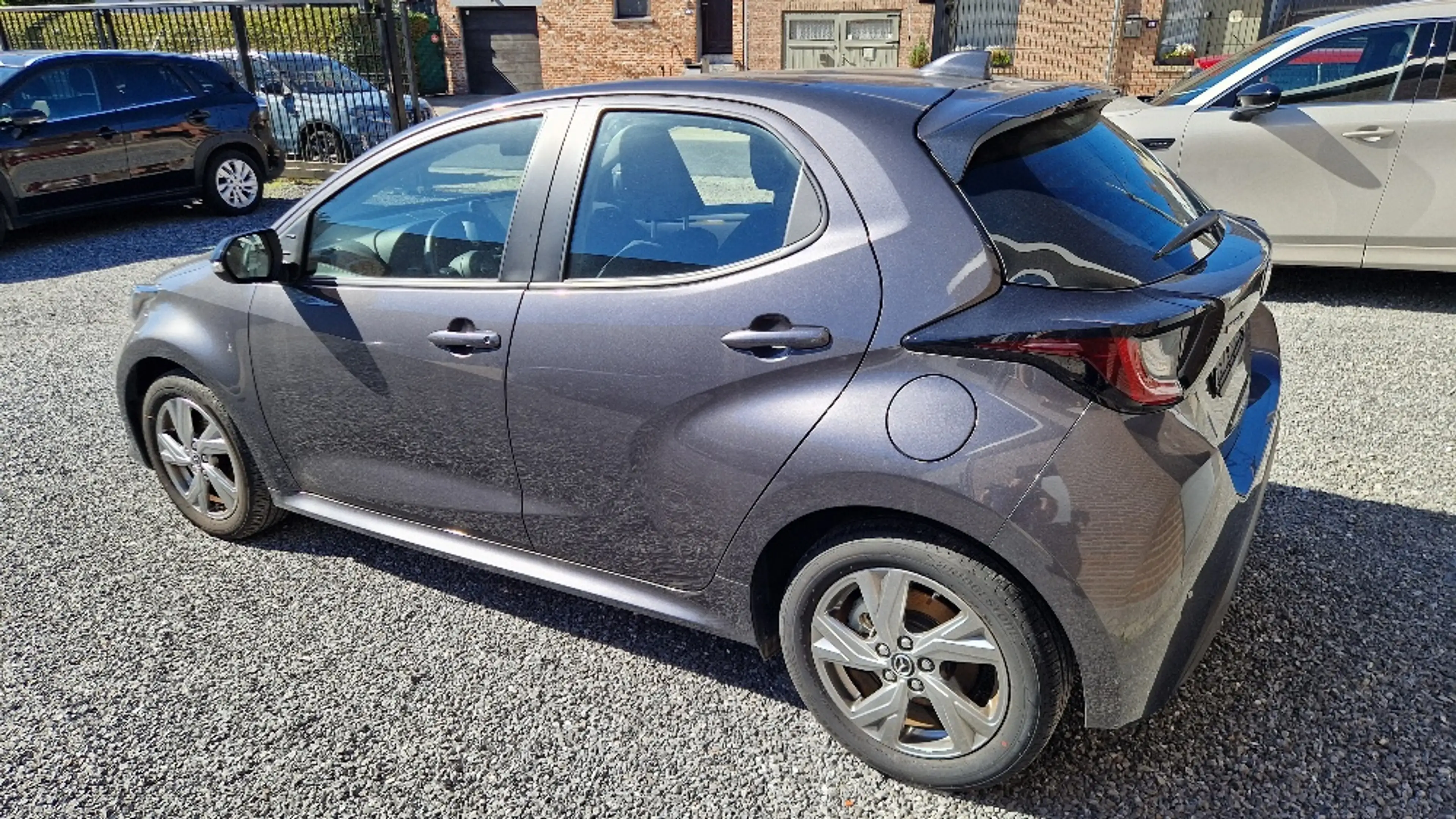 Mazda 2 2 Hybrid 1.5i CVT Exclusive-Line — photo 3