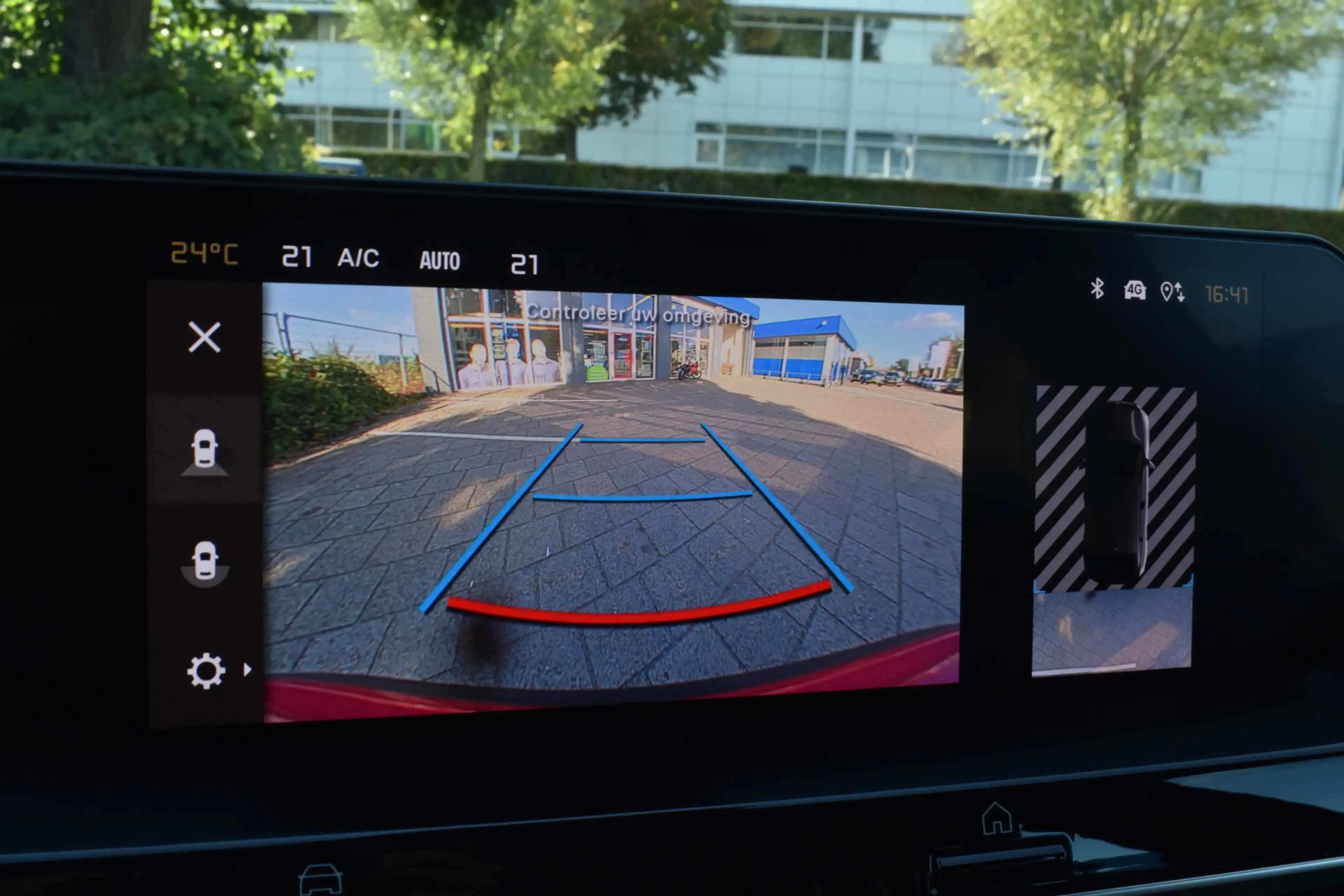 Citroen E-C4 Electric Feel Pack 50 kWh Navigatie | Airco | Camera achter — photo 9