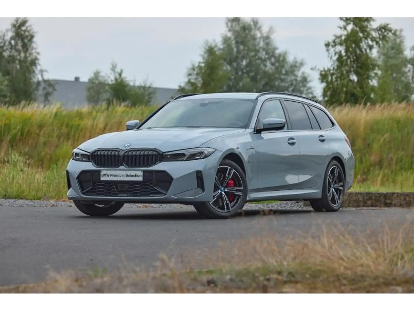 BMW 330 330e Touring Grijs - 1