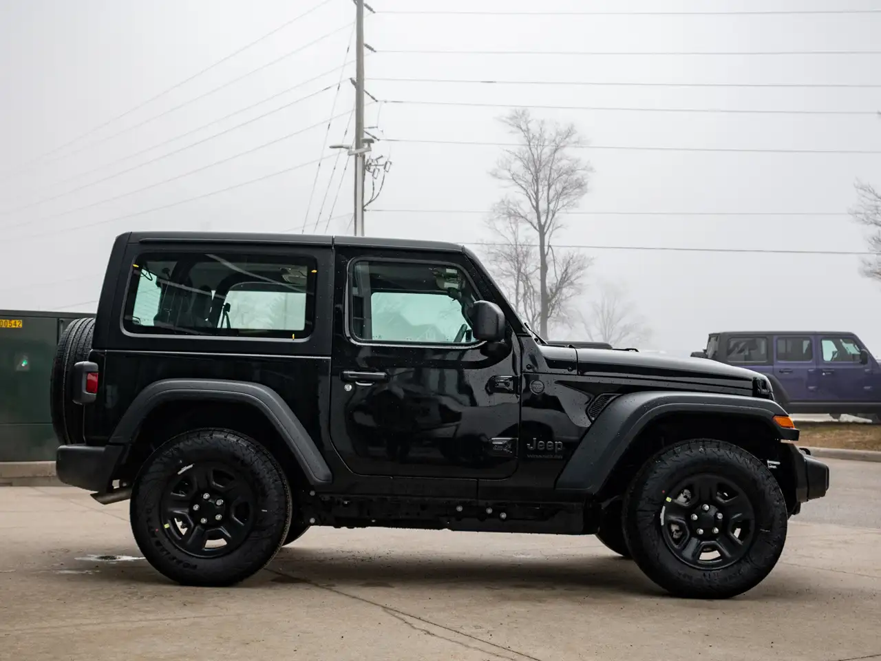 Jeep Wrangler снимка Jeep Wrangler