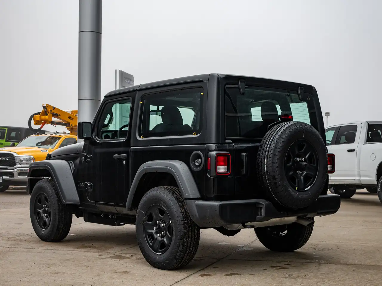 Jeep Wrangler снимка Jeep Wrangler