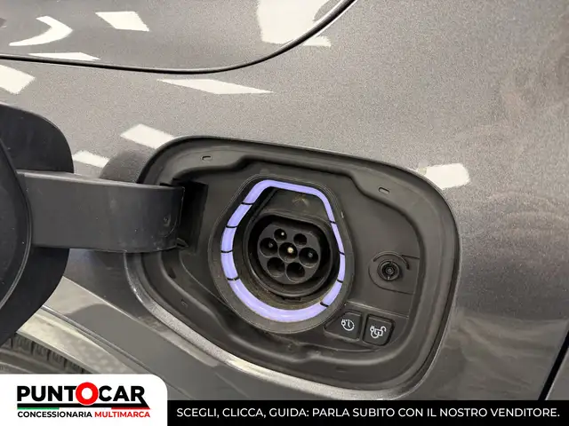 Ford Kuga view 11