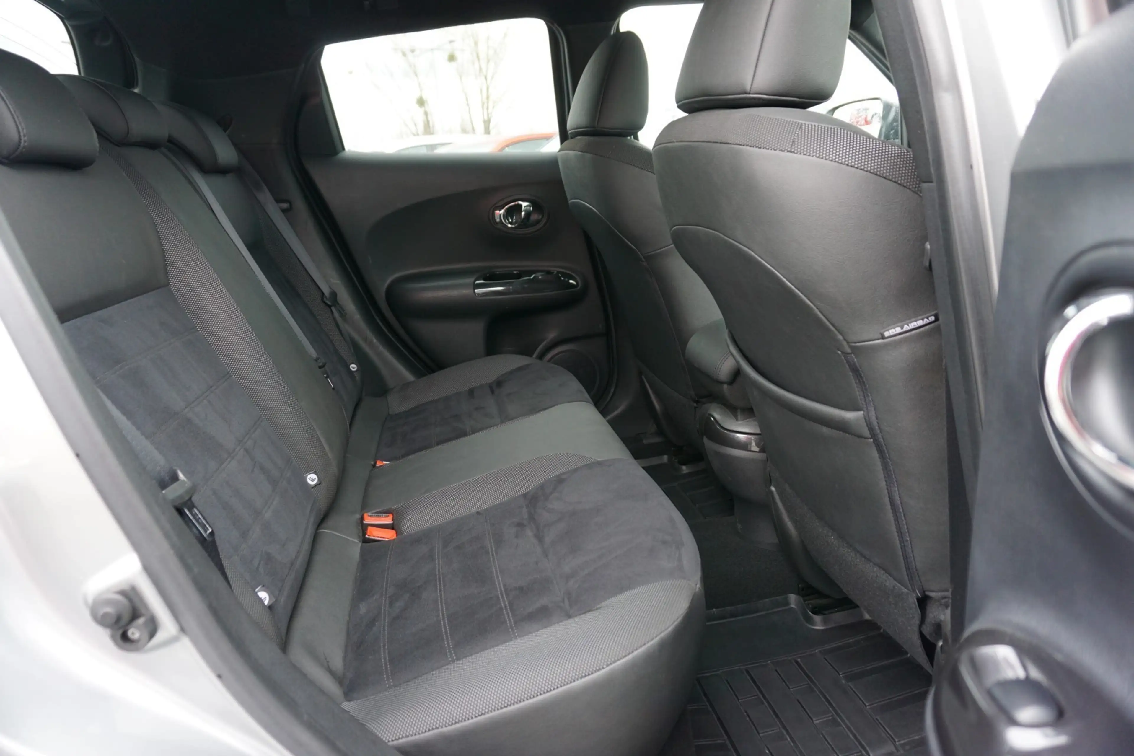 Nissan Juke 1.2 Acenta Sitzheizung Kamera Navi — photo 15