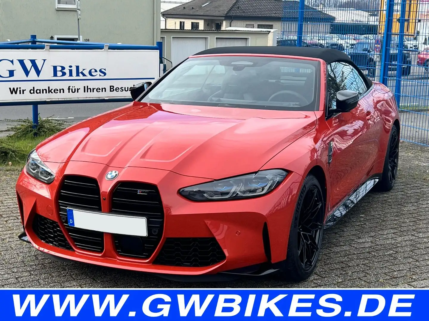BMW M4 Competition Cabrio 3.0L G83 xDrive FESTPREIS Rot - 1