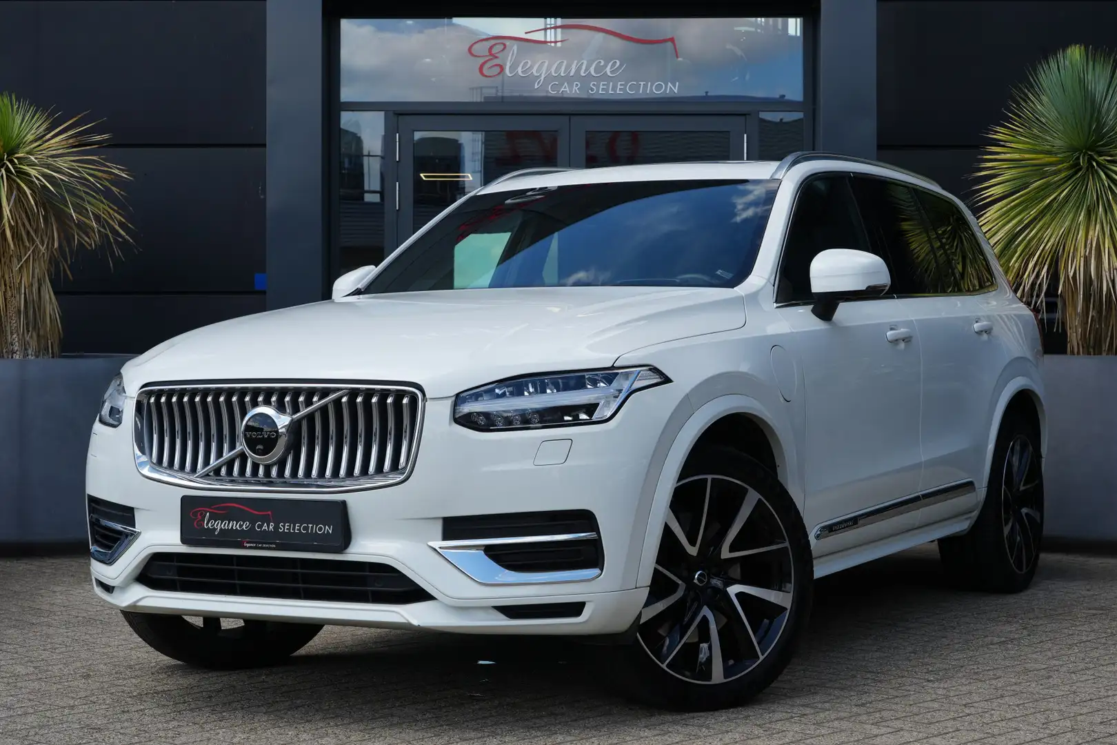 Volvo XC90 2.0 T8 Recharge AWD Inscription 392pk Panoramadak/ Wit - 1