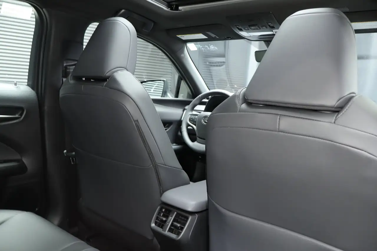 Lexus UX снимка Lexus UX