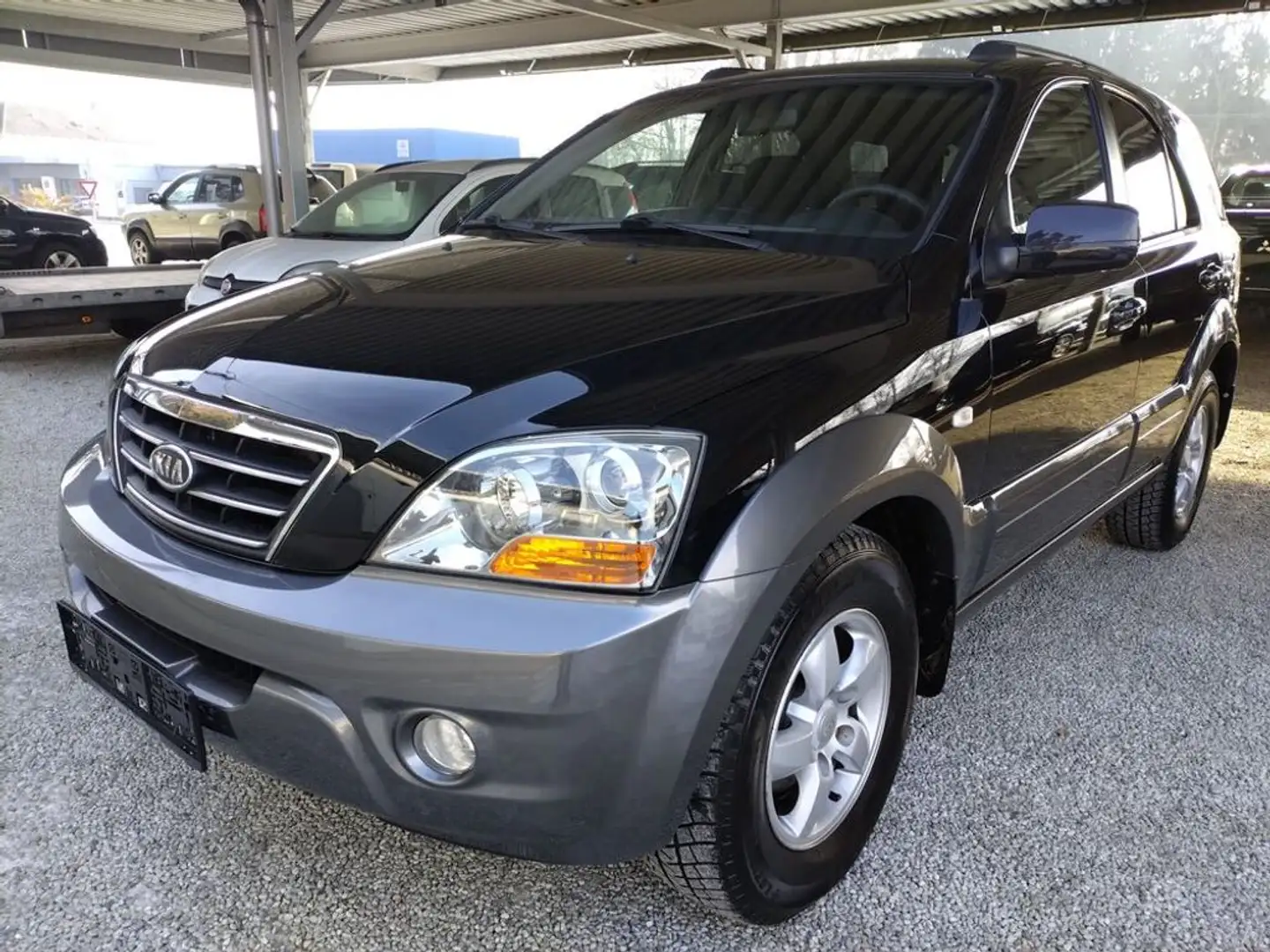 Kia Sorento 2,5 CRDI Luxury 4x4 !Top Zustand! Schwarz - 1