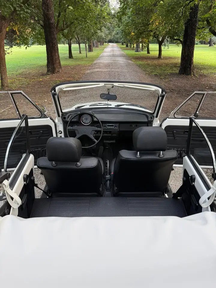 Volkswagen Maggiolino Maggiolone Cabrio Karmann, foto 6