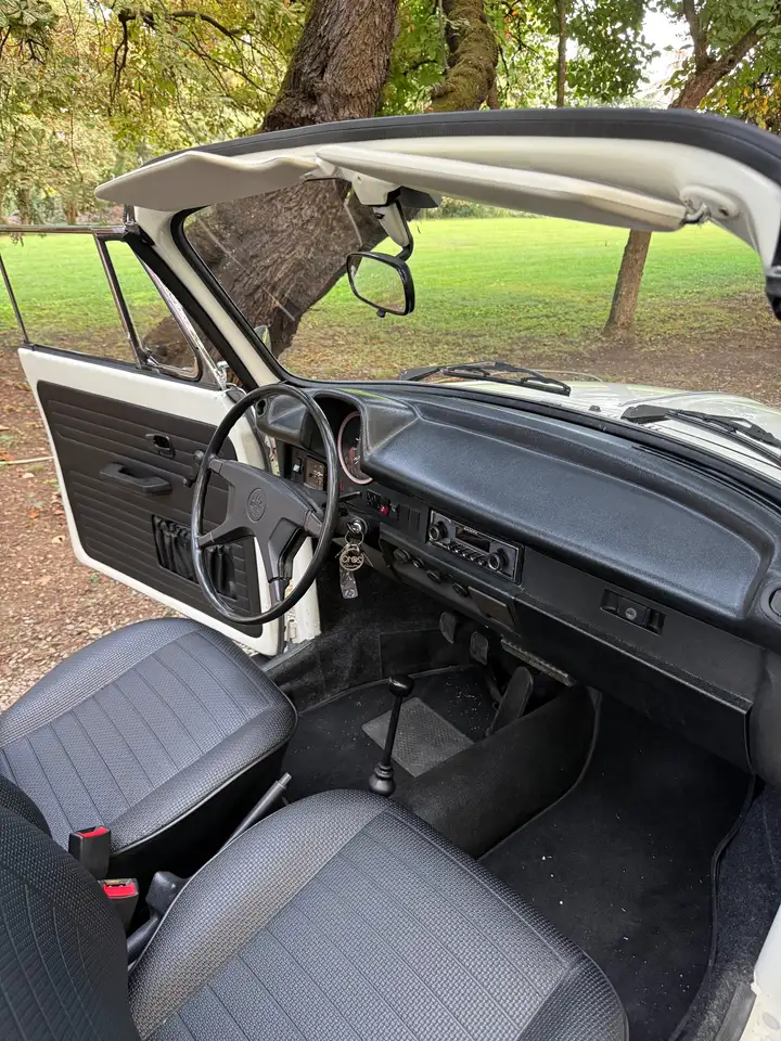 Volkswagen Maggiolino Maggiolone Cabrio Karmann, foto 12