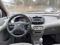Nissan Almera Tino Visia Czerwony - thumbnail 10