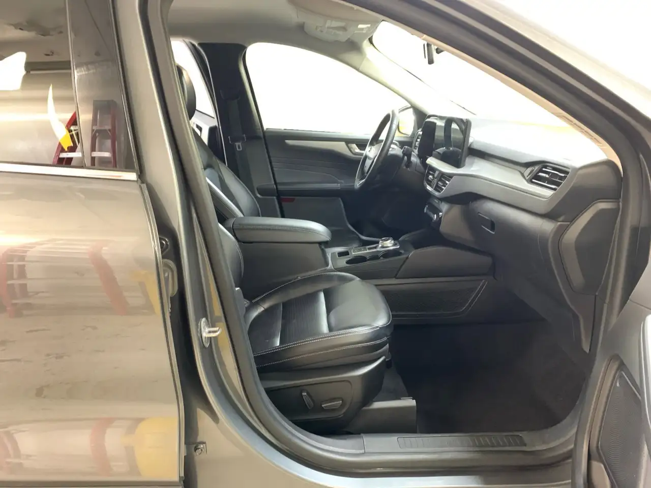 Ford Escape снимка Ford Escape
