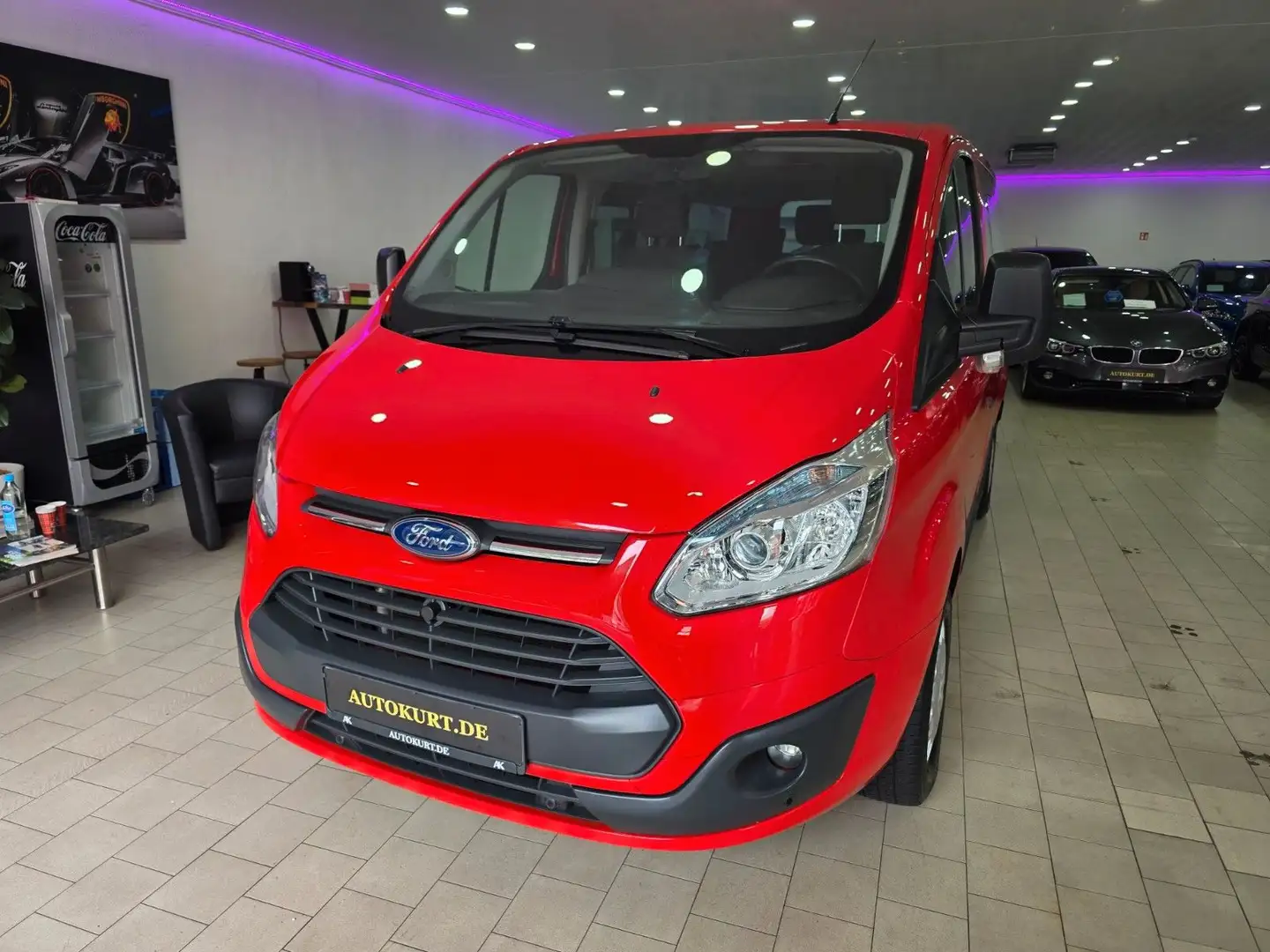 Ford Tourneo Custom Kombi 310 L1 Trend 8.Sitzer Rood - 2