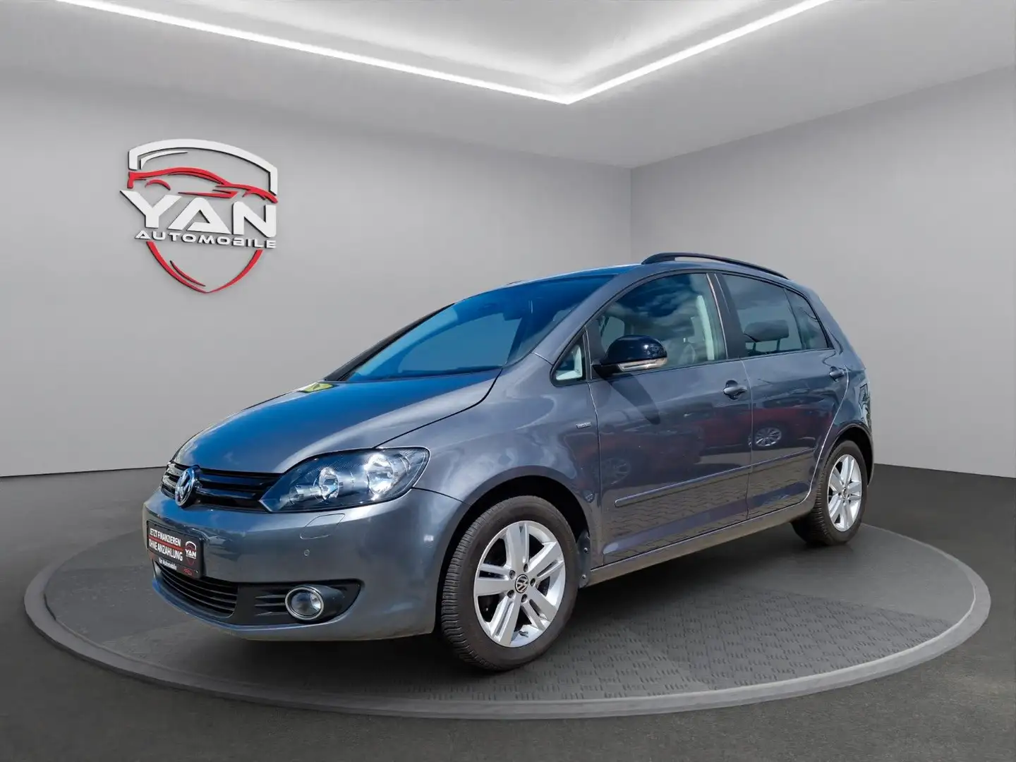 Volkswagen Golf Plus Match 1.2 TSI *Automatik*Sitzheizung* Grau - 1