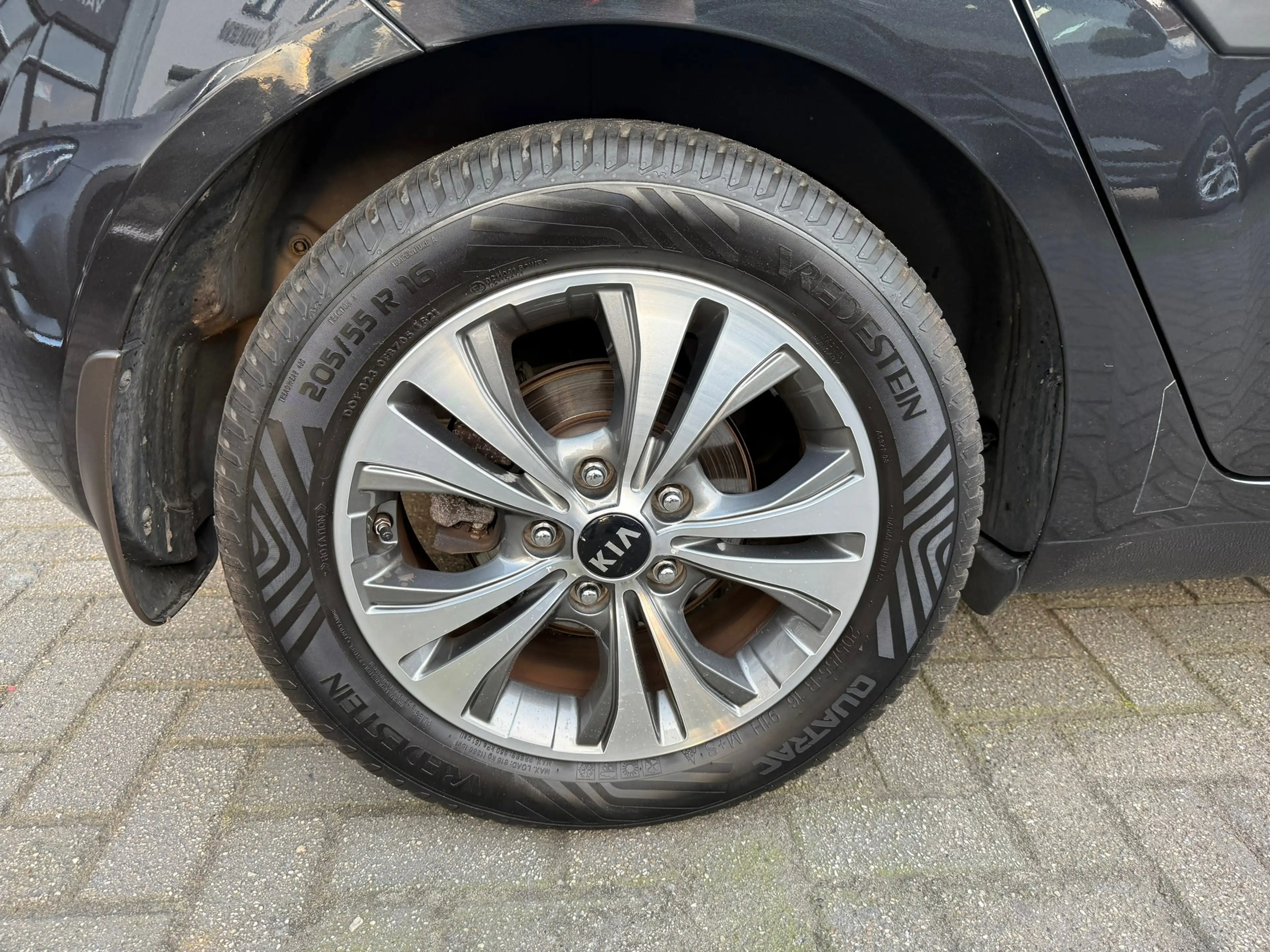 Kia Venga 1.4 CVVT Edition, Schuif/kanteldak, Achteruitrijca — photo 8