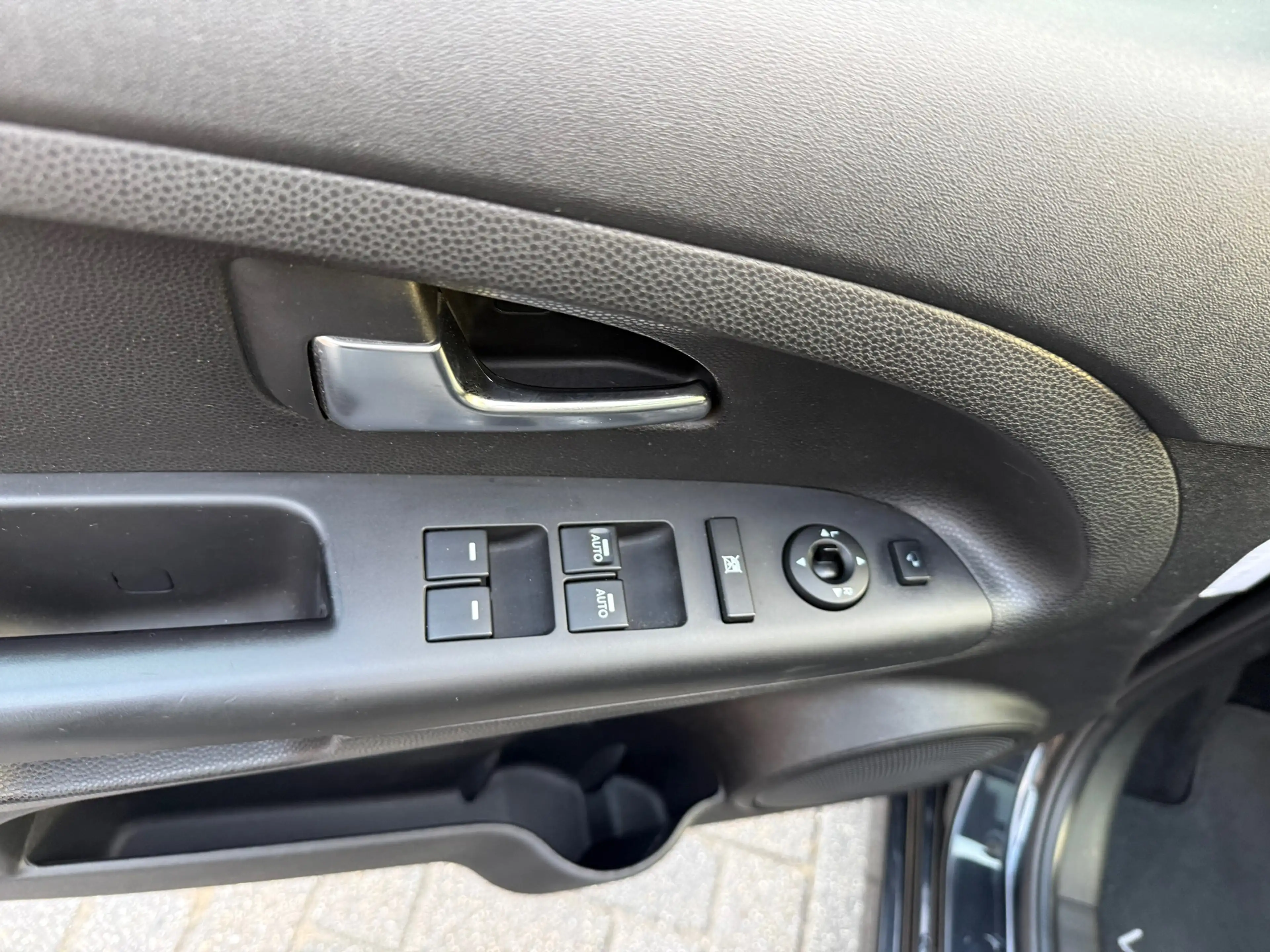 Kia Venga 1.4 CVVT Edition, Schuif/kanteldak, Achteruitrijca — photo 14