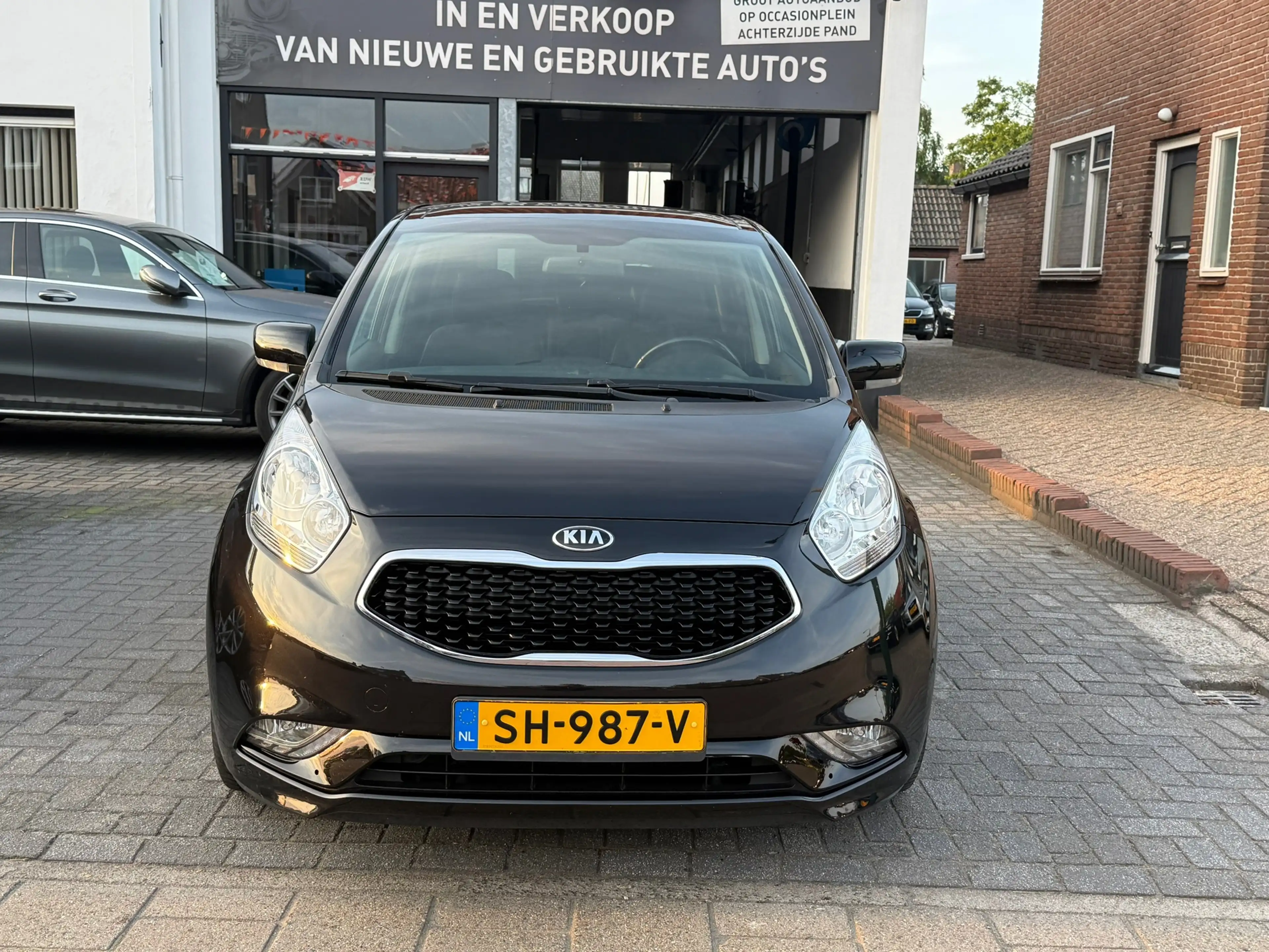 Kia Venga 1.4 CVVT Edition, Schuif/kanteldak, Achteruitrijca — photo 2
