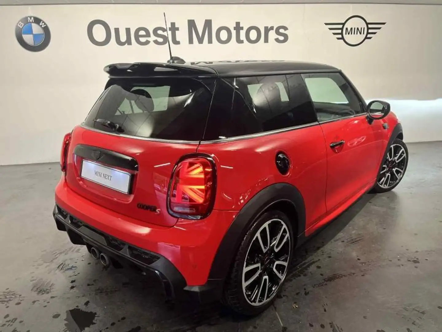 MINI John Cooper Works Cooper S 178ch John Cooper Works BVA7 Rouge - 2