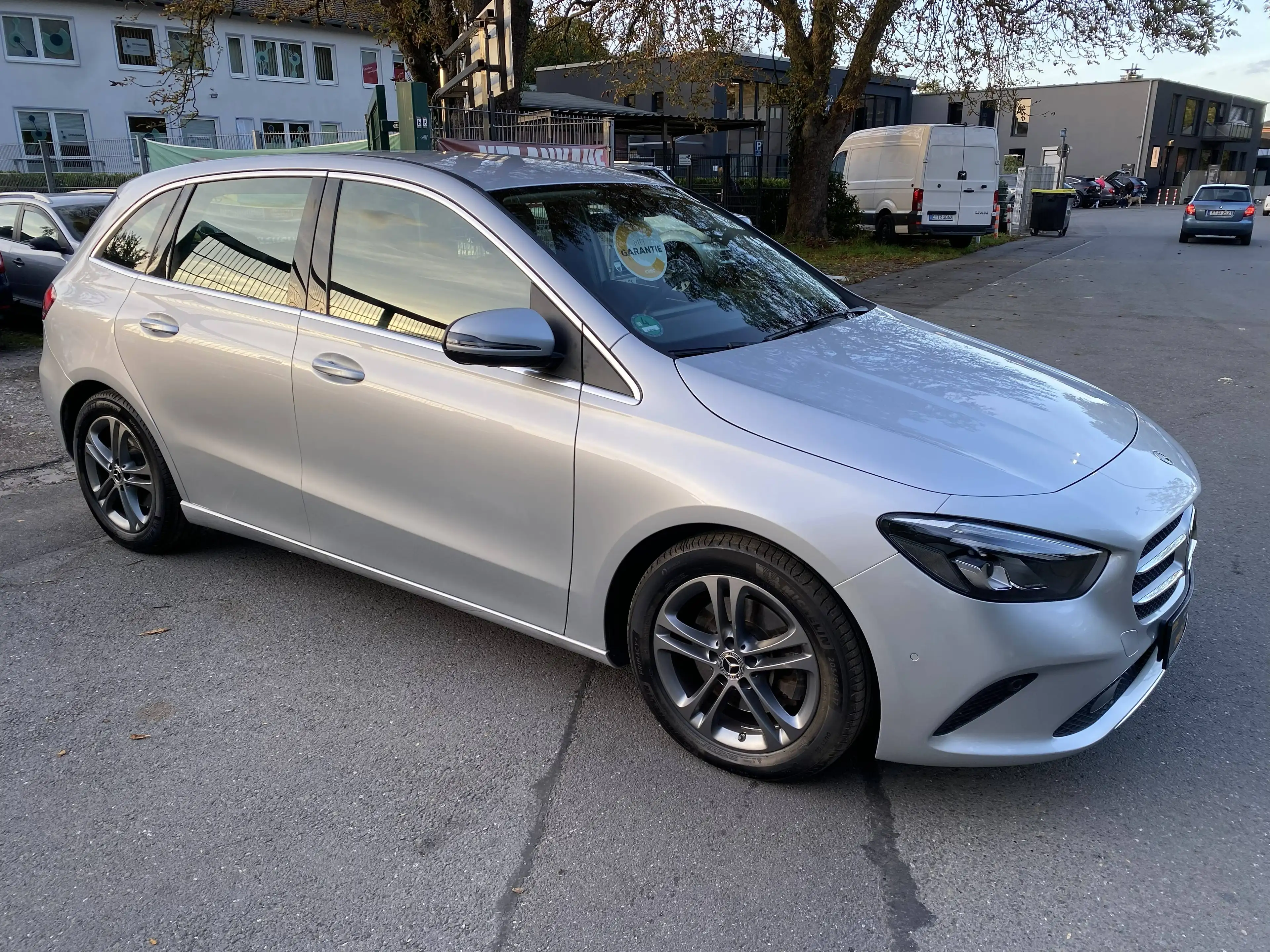 Mercedes-Benz B 220 B 220 4Matic (247.045)