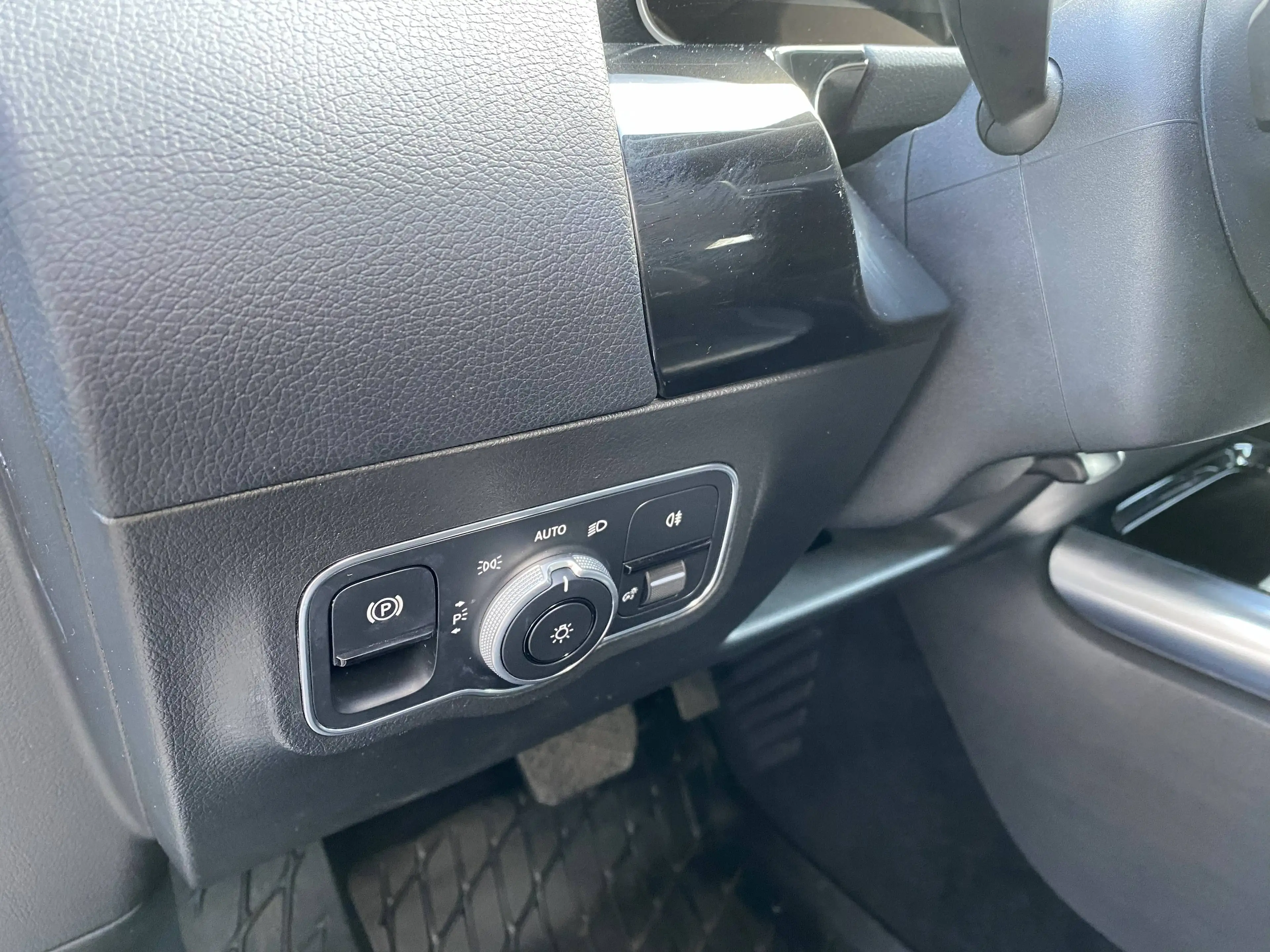 Mercedes-Benz B 220 B 220 4Matic (247.045) — photo 13