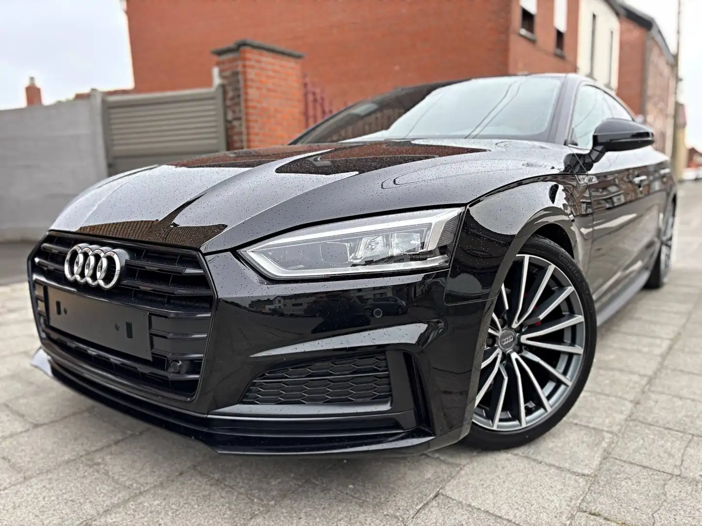 Audi A5 S-LINE S-TRONIC/CARPLAY-XENON-PANO-CAMERA/GARANTIE Černá - 2