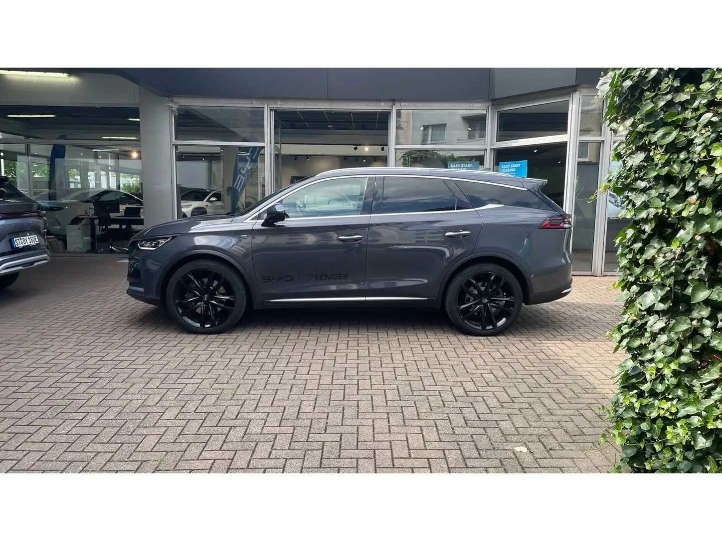 BYD Tang TANG EV AWD 7-Seat Panorama Ambient DIRAC LED Gri - 2