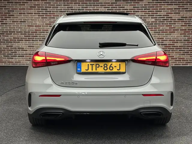 Mercedes-Benz A-Class view 7