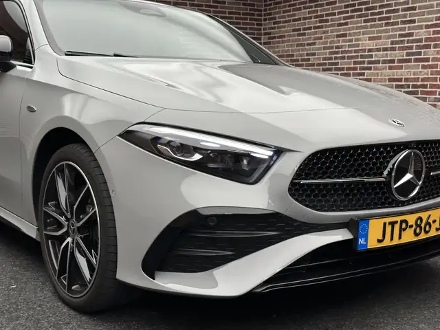 Mercedes-Benz A-Class view 20