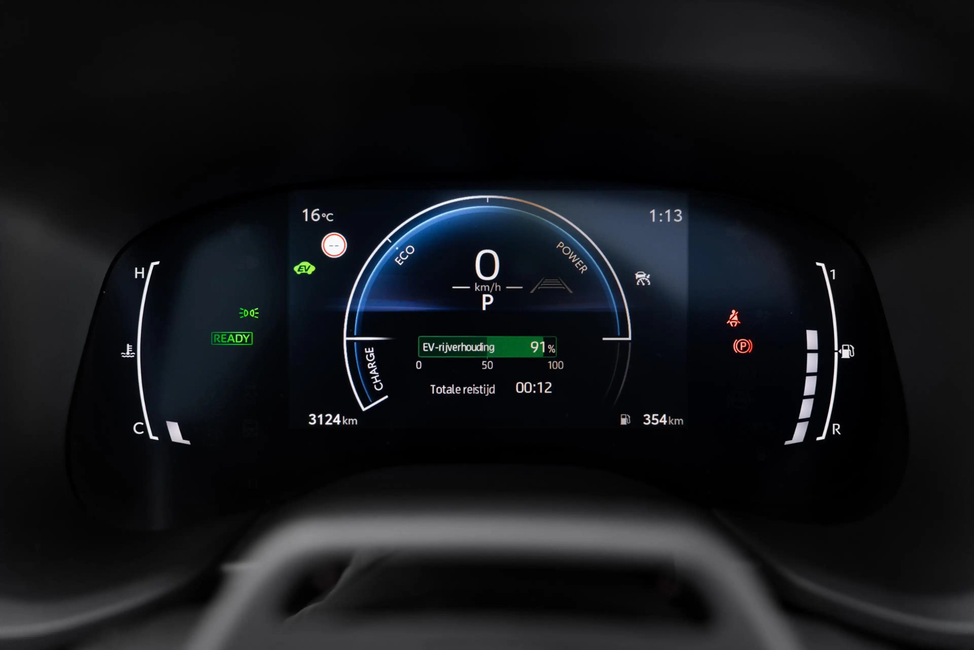 Toyota Aygo X Hybrid 115 envy — photo 6