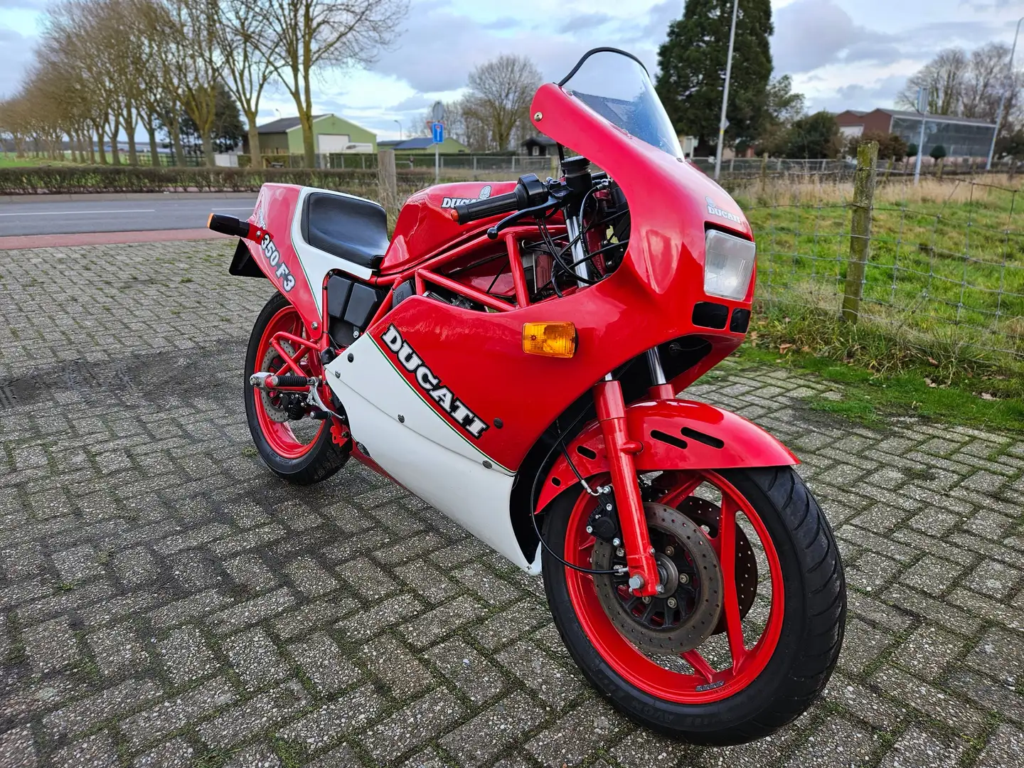 Ducati 350 F3 Rood - 2