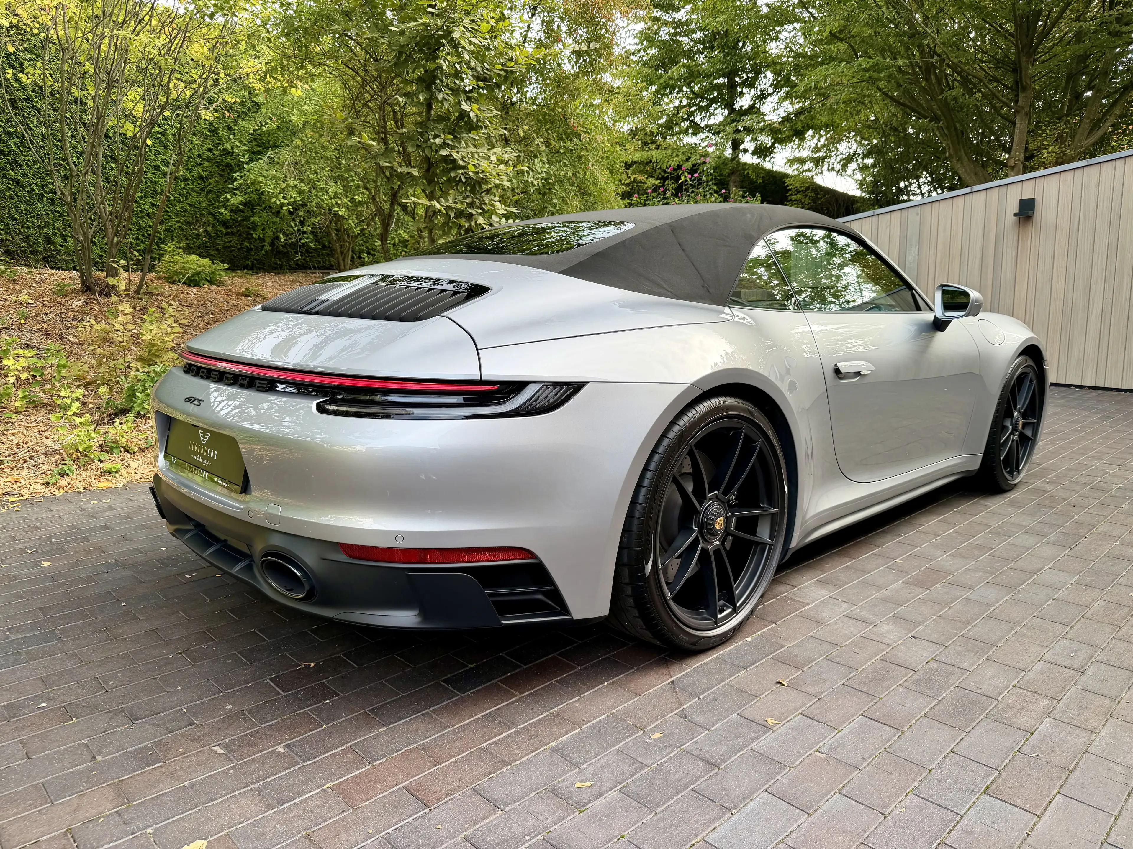 Porsche 992 .1 Carrera 4 GTS Cabriolet PDK / 1ste lak / 1 eigenaar / Topstaat! — photo 24