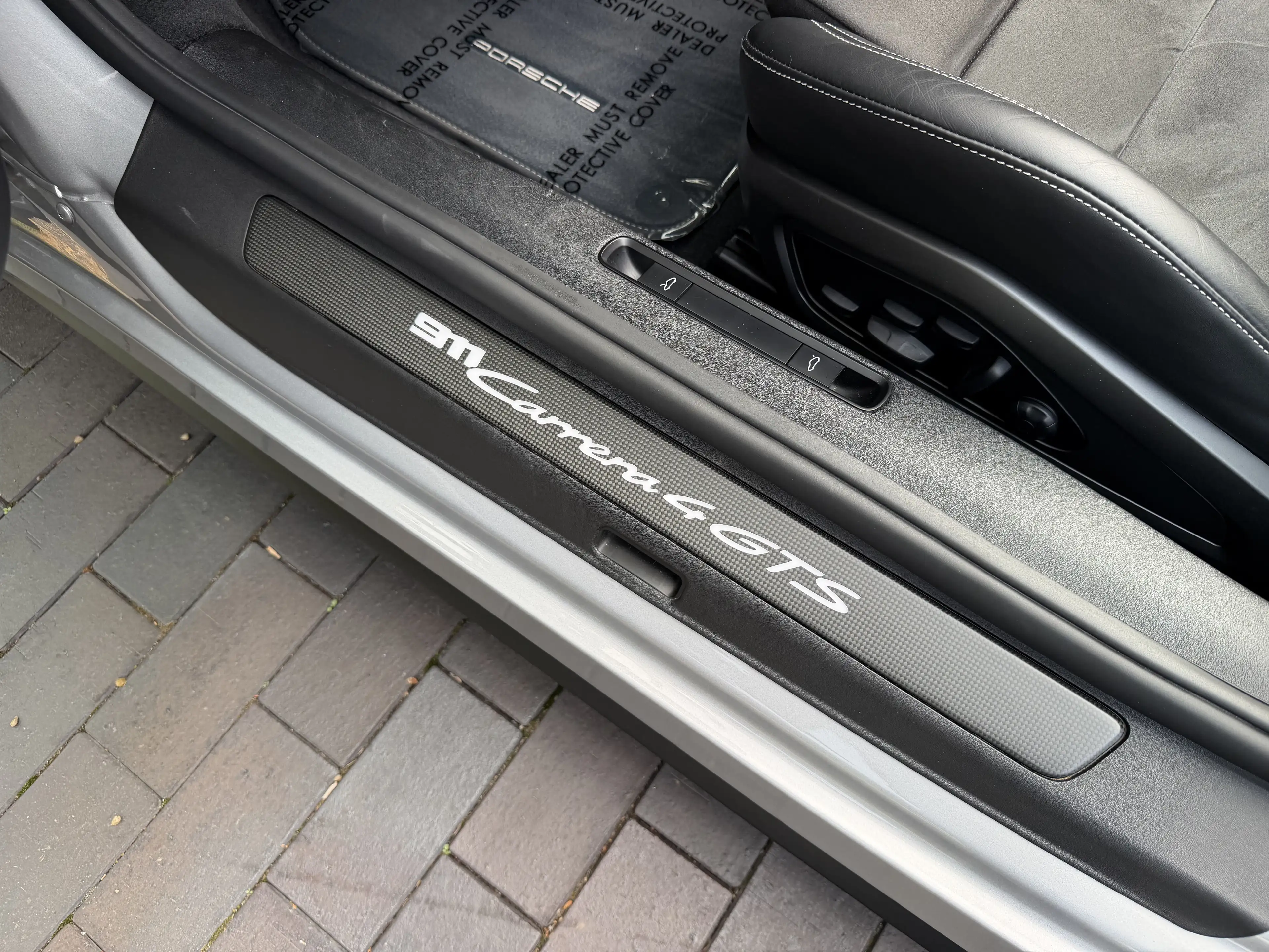 Porsche 992 .1 Carrera 4 GTS Cabriolet PDK / 1ste lak / 1 eigenaar / Topstaat! — photo 29