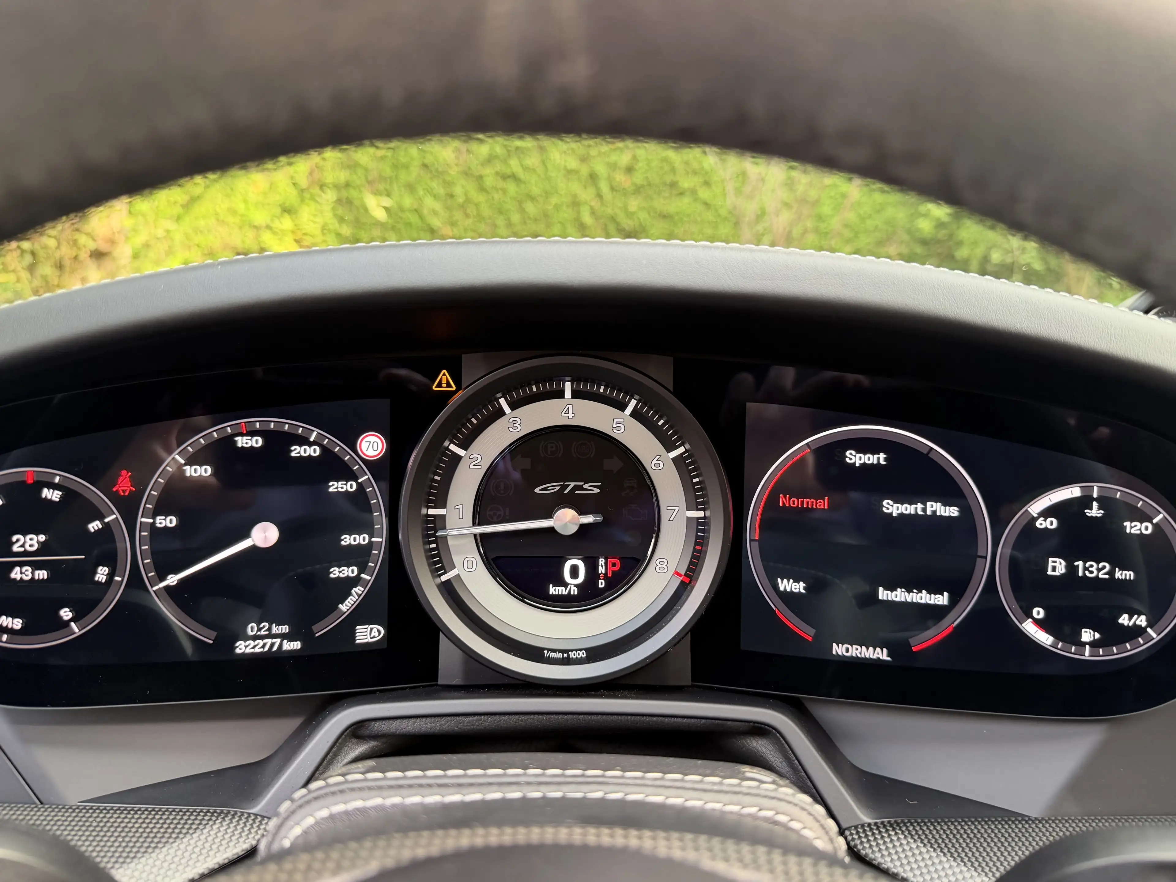 Porsche 992 .1 Carrera 4 GTS Cabriolet PDK / 1ste lak / 1 eigenaar / Topstaat! — photo 37